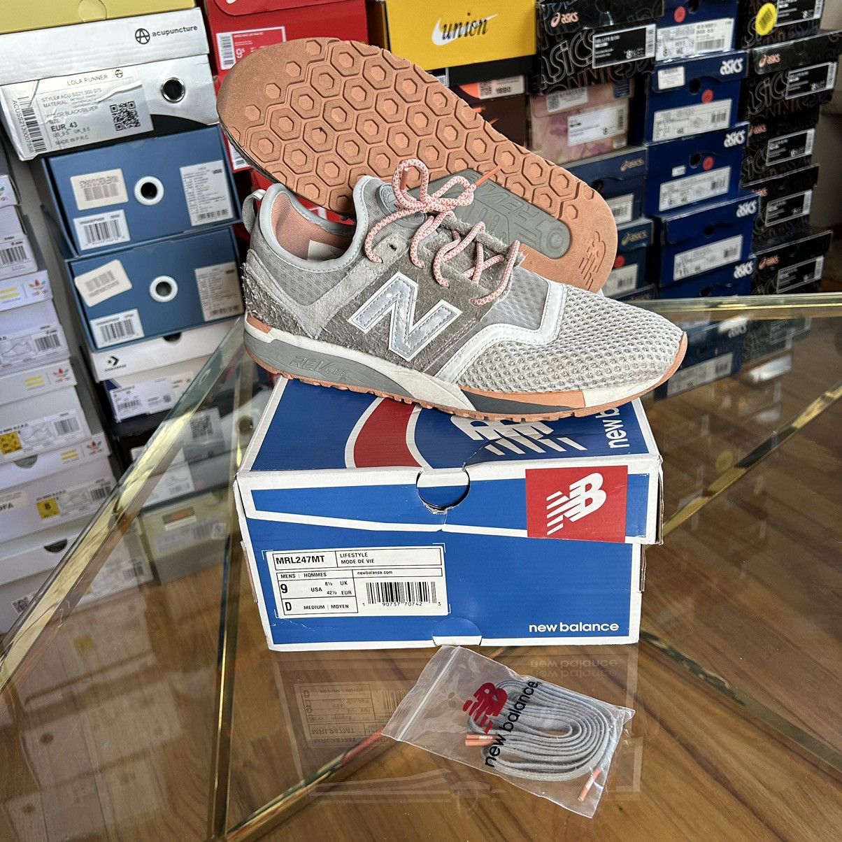 Japanese Brand MRL247MT NEW BALANCE TOKYO RAT LiGHT GREY BRiGHT PiNK MANGO Size US 9 / EU 42 - 1 Thumbnail