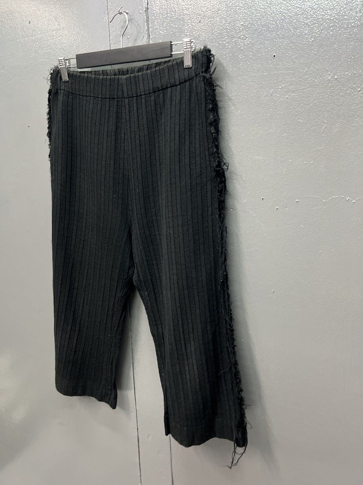 Limi Feu LIMI FEU STRIPE CROPED PANTS SIZE 28 Size 28" / US 6 / IT 42 - 4 Thumbnail