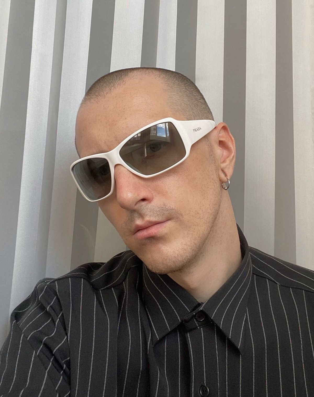 Prada PRADA Logo Square Sunglasses Vintage SPR 09G Size ONE SIZE - 2 Thumbnail