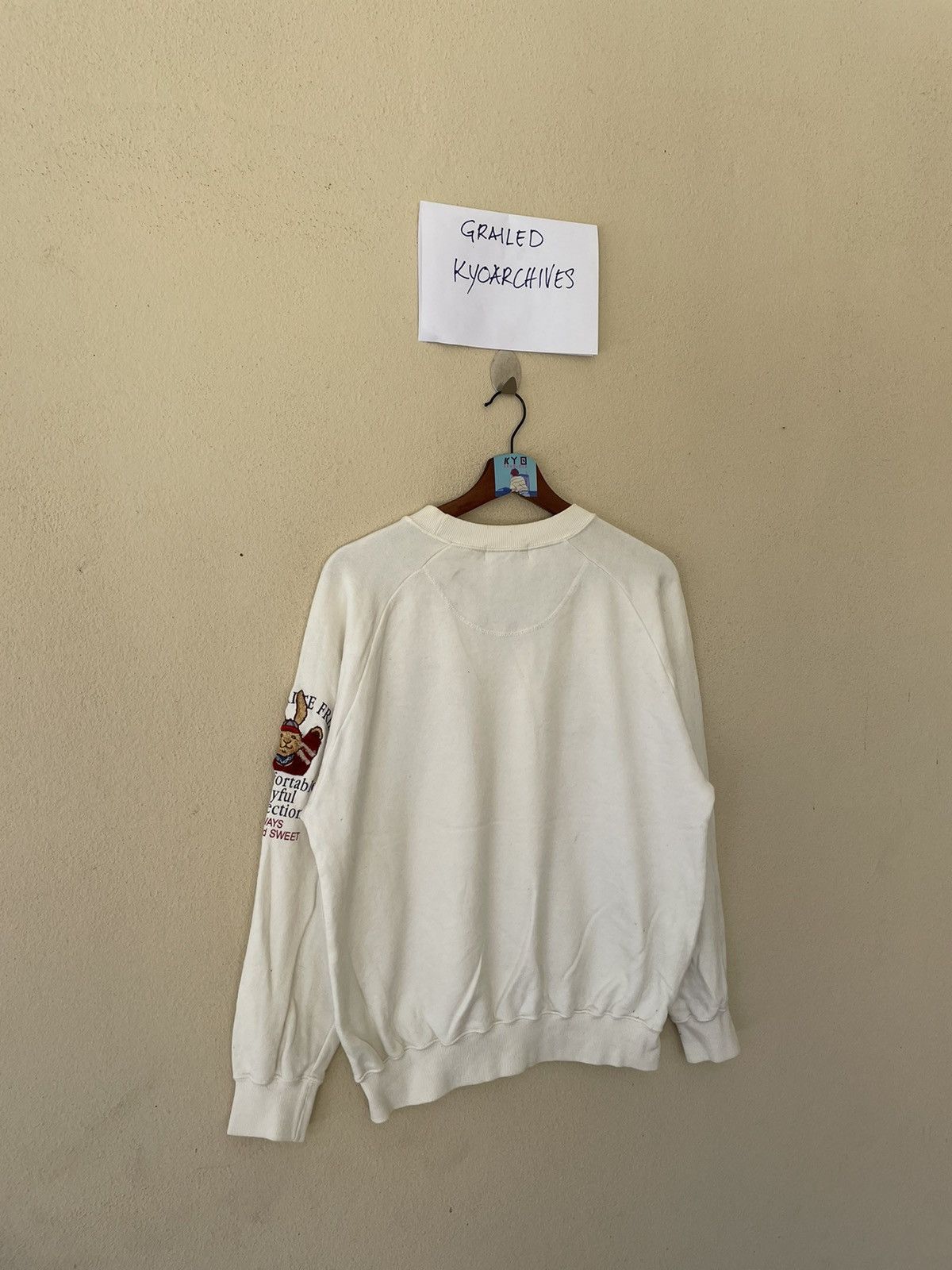 Japanese Brand × Vintage VINTAGE EMBROIDERED RABBIT SWEATSHIRT Size US L / EU 52-54 / 3 - 6 Thumbnail