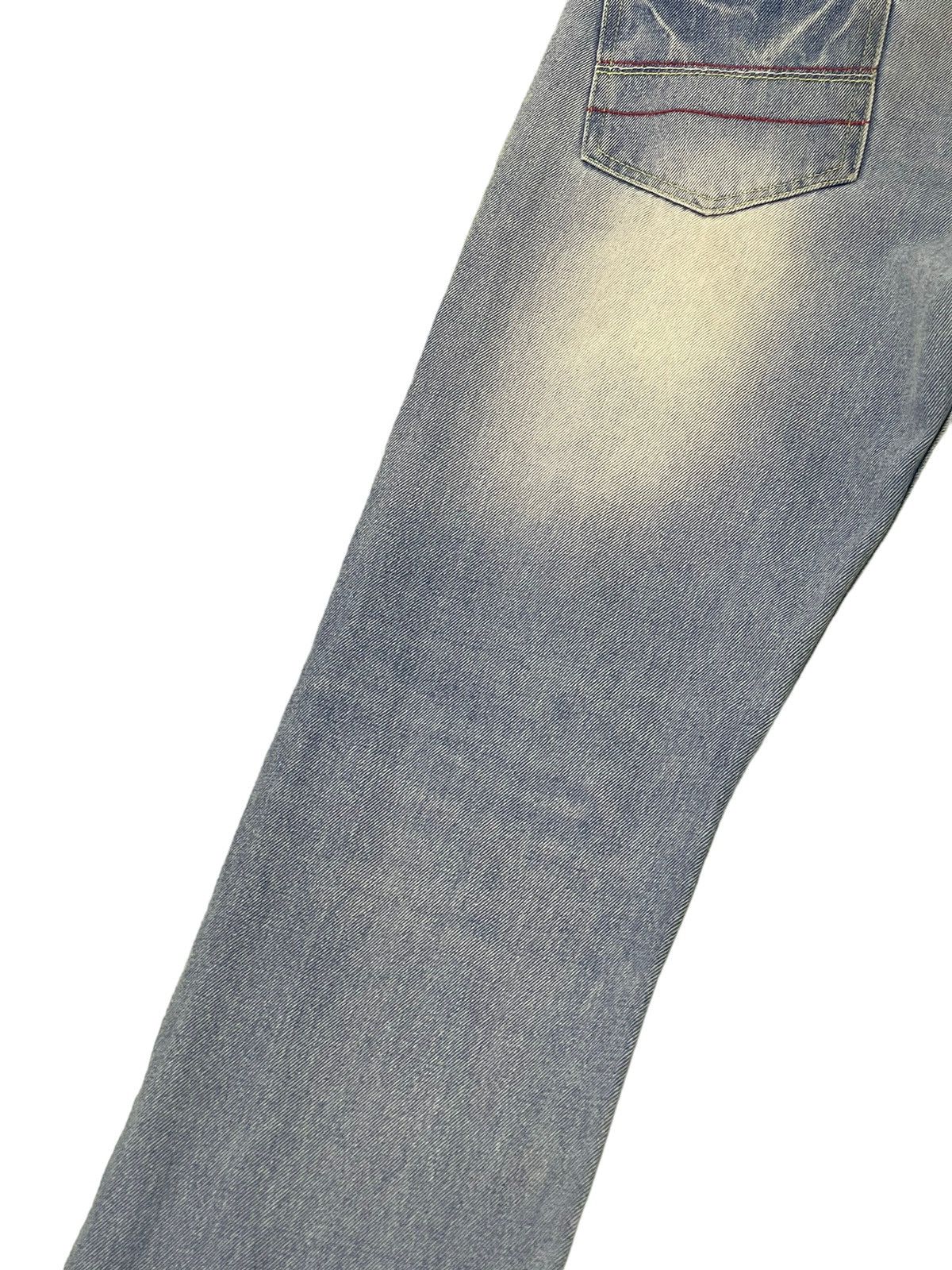 Body Glove Straight Jeans Body Glove Distress Low Rise 3🟦0 Size US 31 - 16 Thumbnail