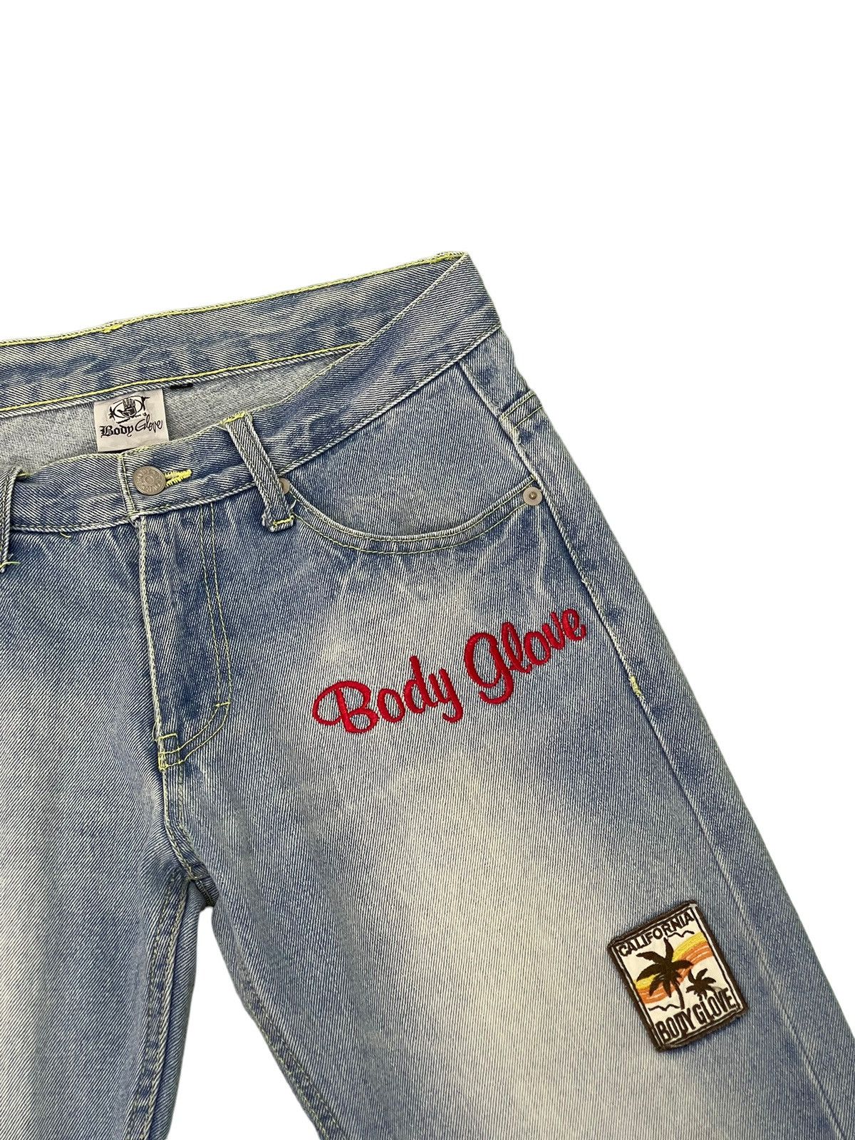 Body Glove Straight Jeans Body Glove Distress Low Rise 3🟦0 Size US 31 - 9 Thumbnail