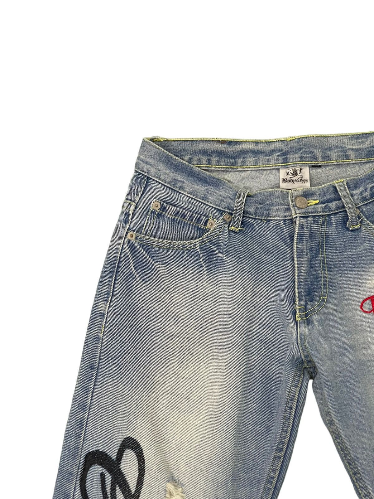 Body Glove Straight Jeans Body Glove Distress Low Rise 3🟦0 Size US 31 - 8 Thumbnail