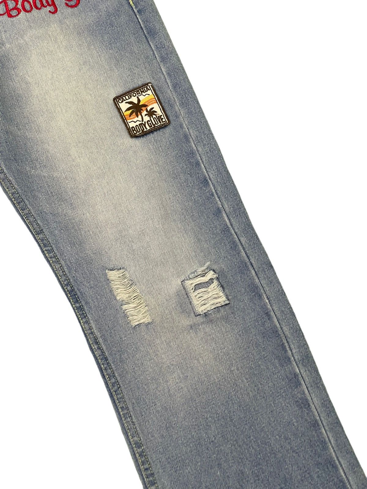 Body Glove Straight Jeans Body Glove Distress Low Rise 3🟦0 Size US 31 - 7 Thumbnail