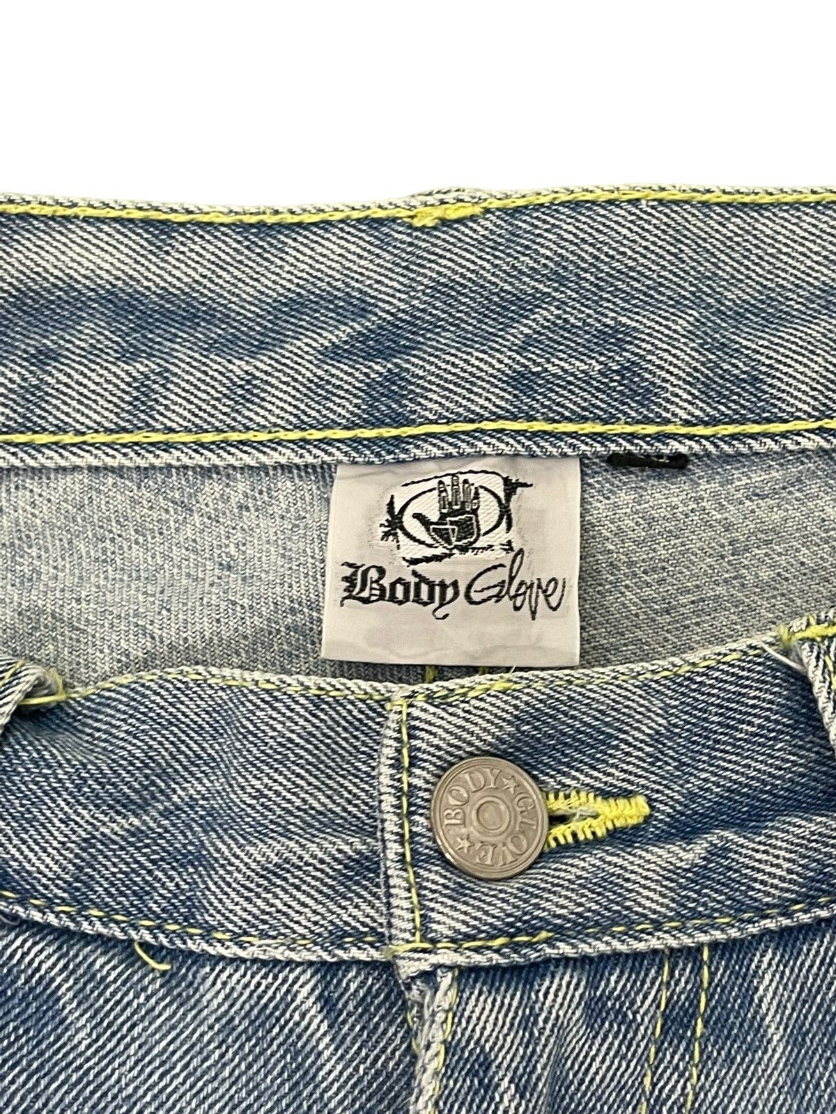 Body Glove Straight Jeans Body Glove Distress Low Rise 3🟦0 Size US 31 - 10 Thumbnail