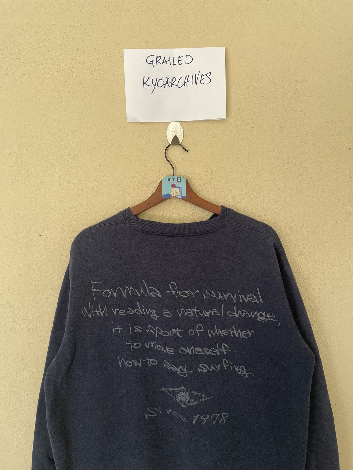 Vintage VINTAGE BEAR SURF BOARDS SWEATSHIRT Size US M / EU 48-50 / 2 - 6 Thumbnail
