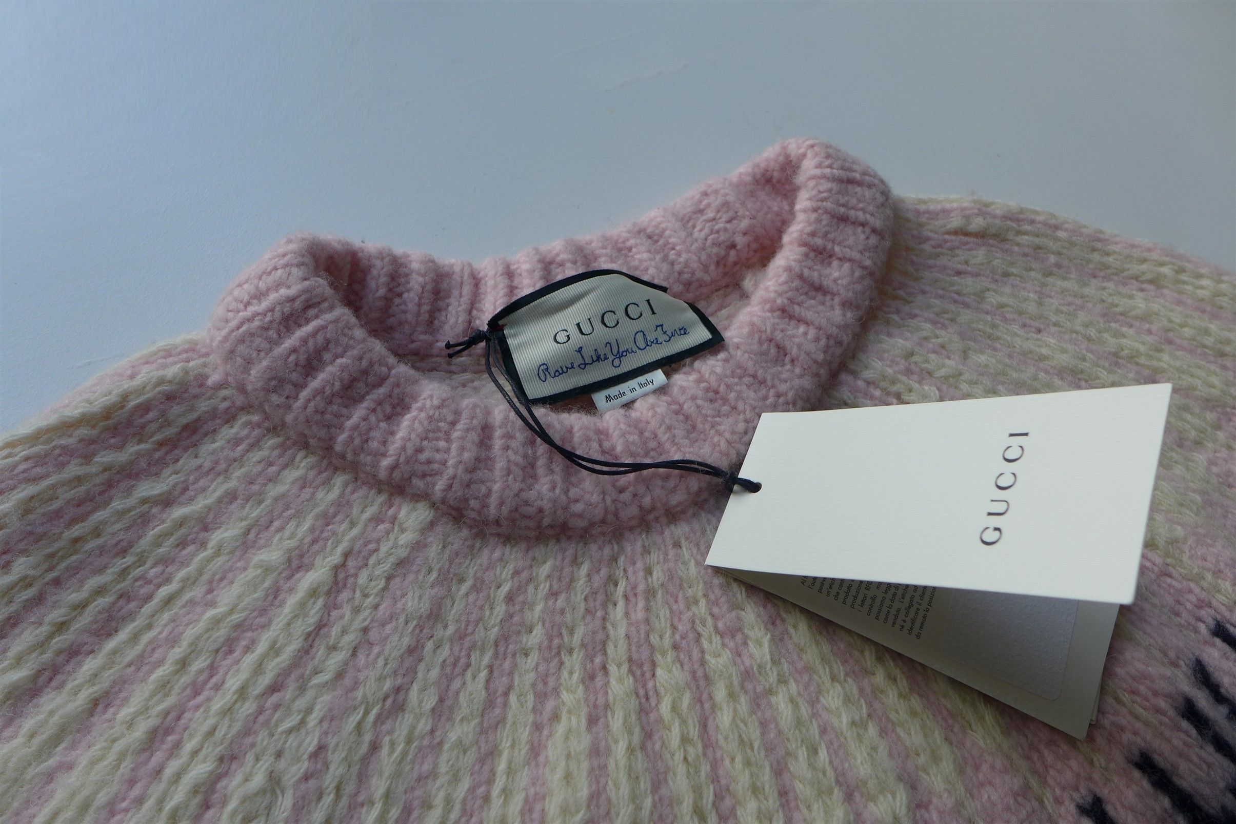 Gucci Gucci FW20 Zigzag Jacquard Cropped Wool Sweater. Size US S / EU 44-46 / 1 - 6 Thumbnail