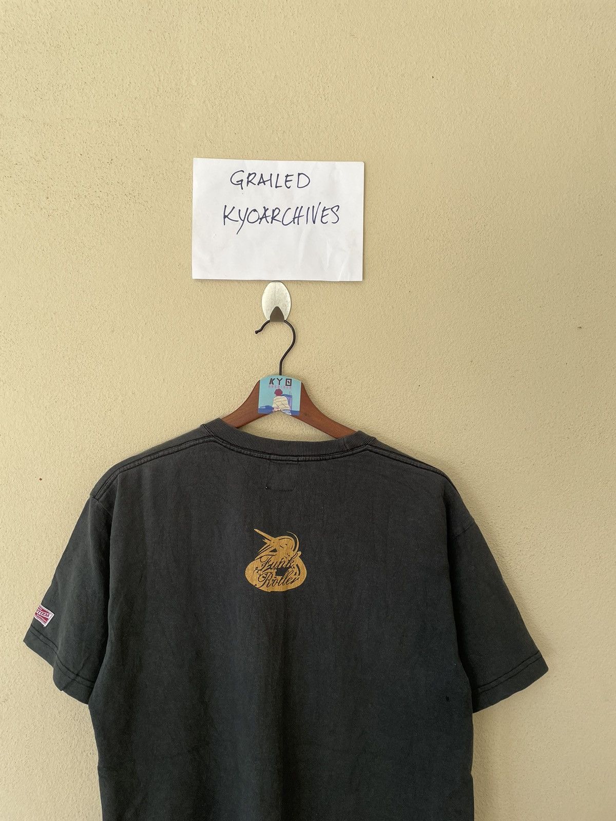Japanese Brand CENSORED SENTIENT TEE Size US L / EU 52-54 / 3 - 6 Thumbnail