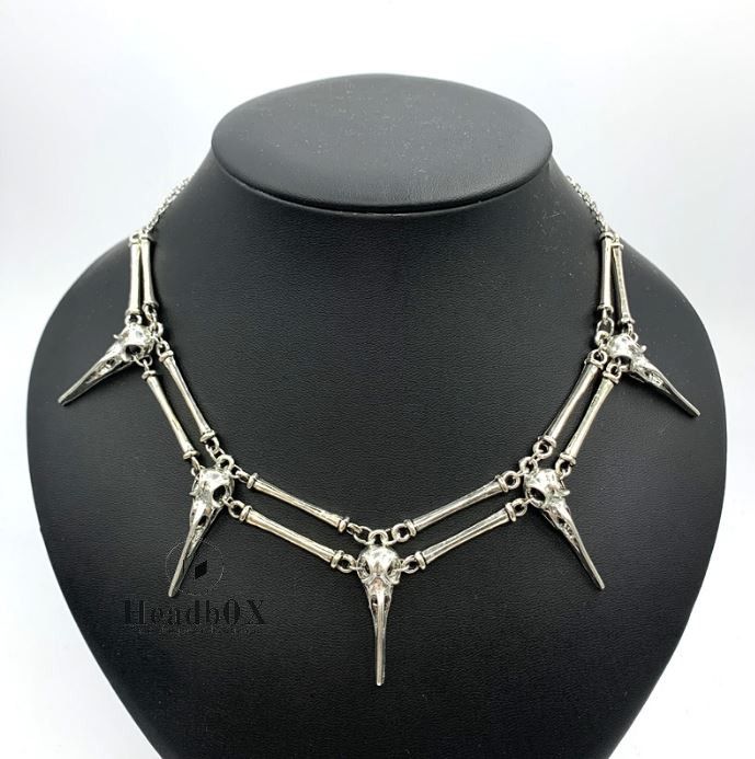 Jewelry Antiqued Silver Bird Skull Necklace Size ONE SIZE - 6 Thumbnail