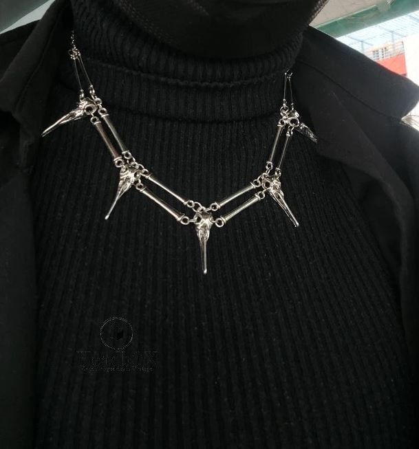 Jewelry Antiqued Silver Bird Skull Necklace Size ONE SIZE - 4 Thumbnail