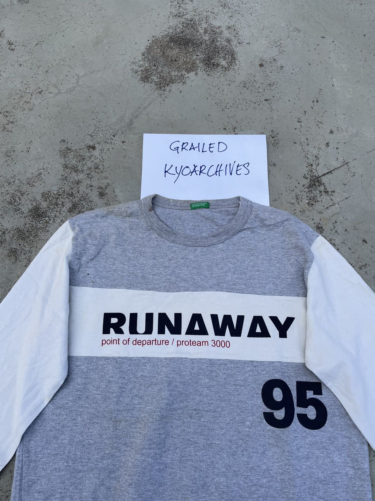 United Colors Of Benetton RUNAWAY 95 LONG SLEEVE Size US M / EU 48-50 / 2 - 2 Thumbnail