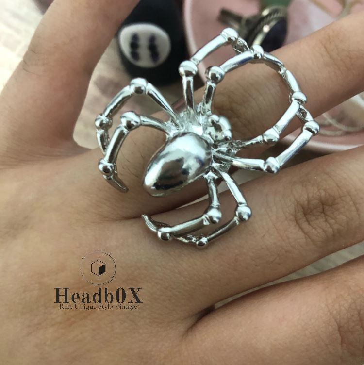 Jewelry Gothic Silver Spider Ring Size ONE SIZE - 1 Thumbnail