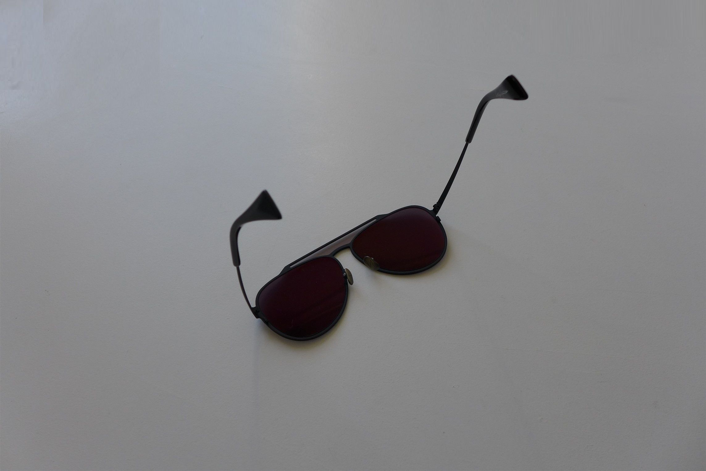 Yohji Yamamoto Yohji Yamamoto YY7039 Aviator Sunglasses - Black. Size ONE SIZE - 8 Thumbnail