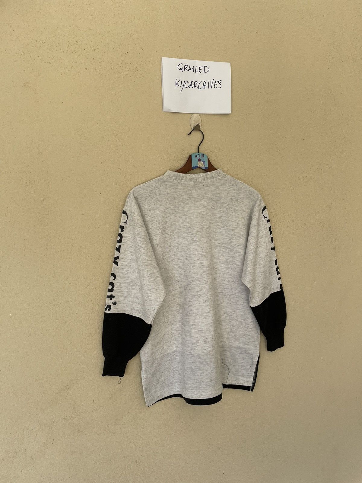 Japanese Brand × Vintage VINTAGE CRAZY CAT SWEATSHIRT Size US L / EU 52-54 / 3 - 6 Thumbnail