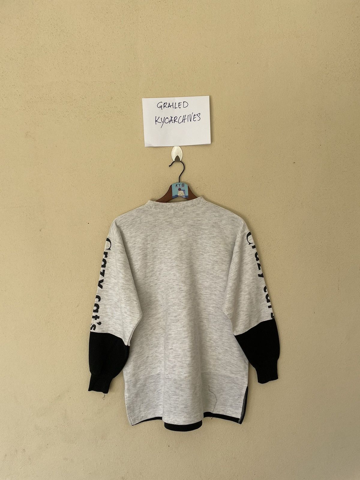 Japanese Brand × Vintage VINTAGE CRAZY CAT SWEATSHIRT Size US L / EU 52-54 / 3 - 5 Thumbnail