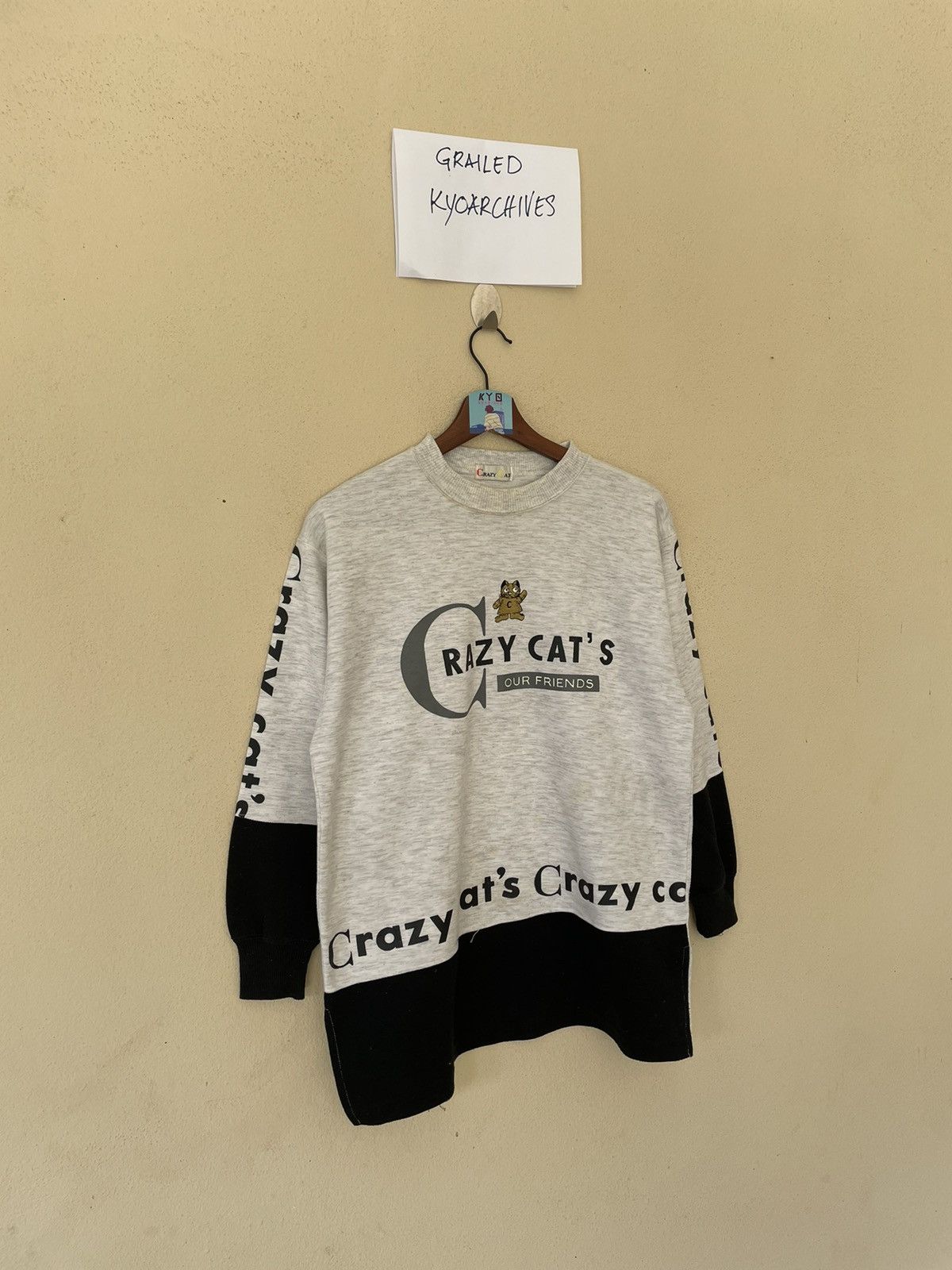 Japanese Brand × Vintage VINTAGE CRAZY CAT SWEATSHIRT Size US L / EU 52-54 / 3 - 2 Thumbnail
