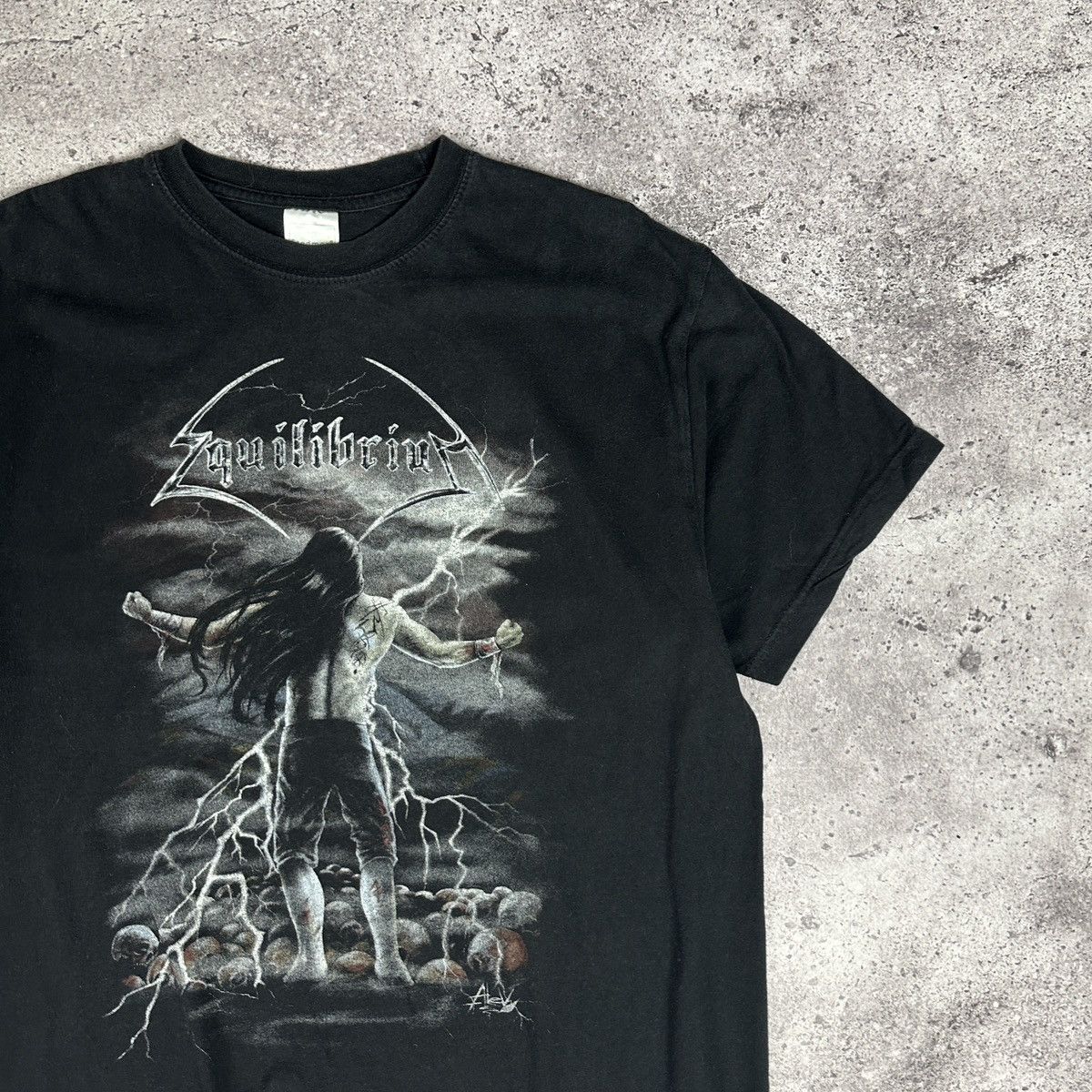 Band Tees Vintage 00s Equilibrium Unbesiegt German Rock band tee y2k Size US L / EU 52-54 / 3 - 3 Thumbnail