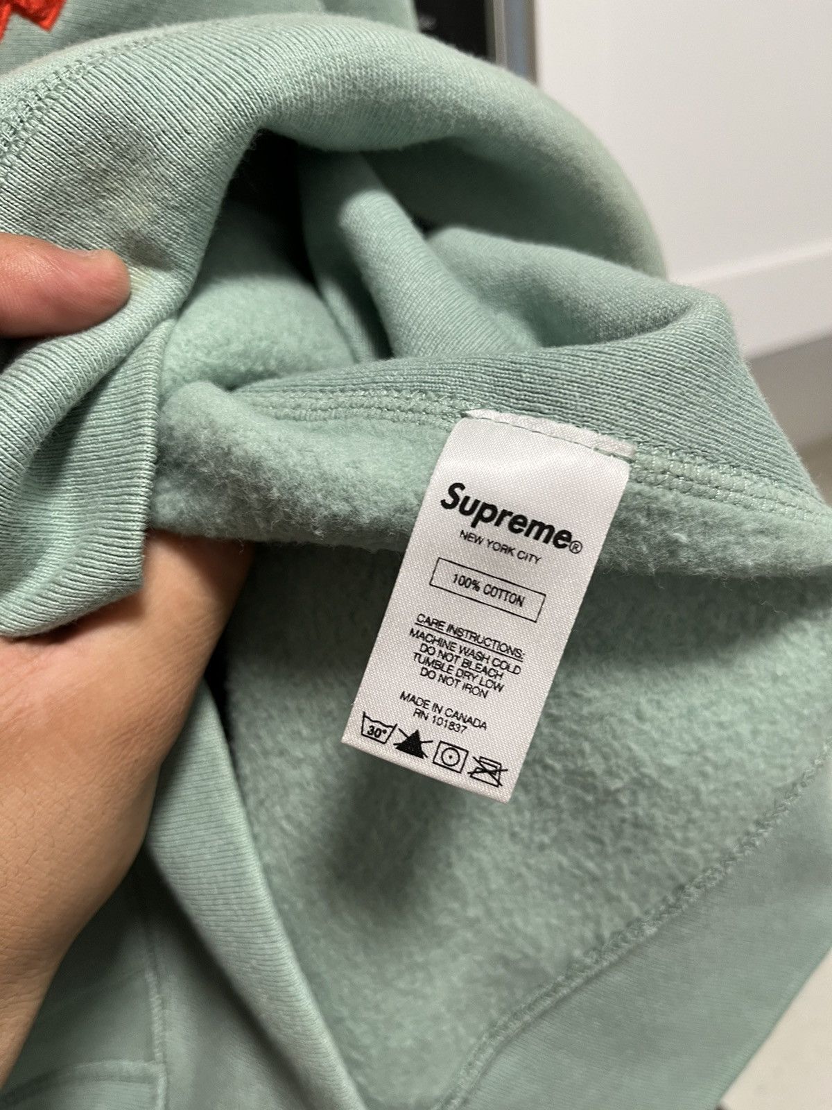 Supreme (L) SS13 Supreme Chenille Arc Logo Hooded Pullover Size US L / EU 52-54 / 3 - 14 Thumbnail