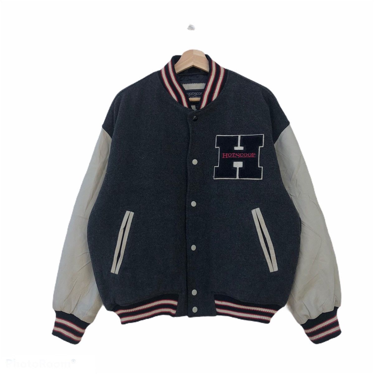 Japanese Brand × SCOOP VARSITY JACKET HOTSCOOP BIG LOGO LEATHER HANDLING RARE Size US L / EU 52-54 / 3 - 1 Thumbnail