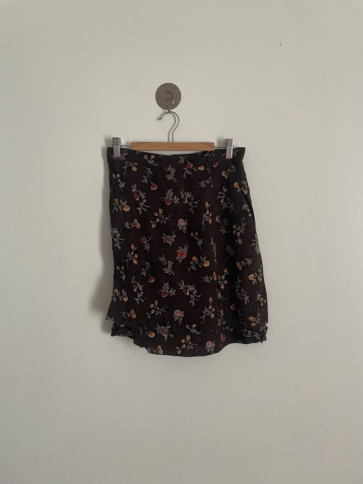 MAX&Co. Max &Co. floral midi skirt Size 32" / US 10 / IT 46 - 1 Thumbnail