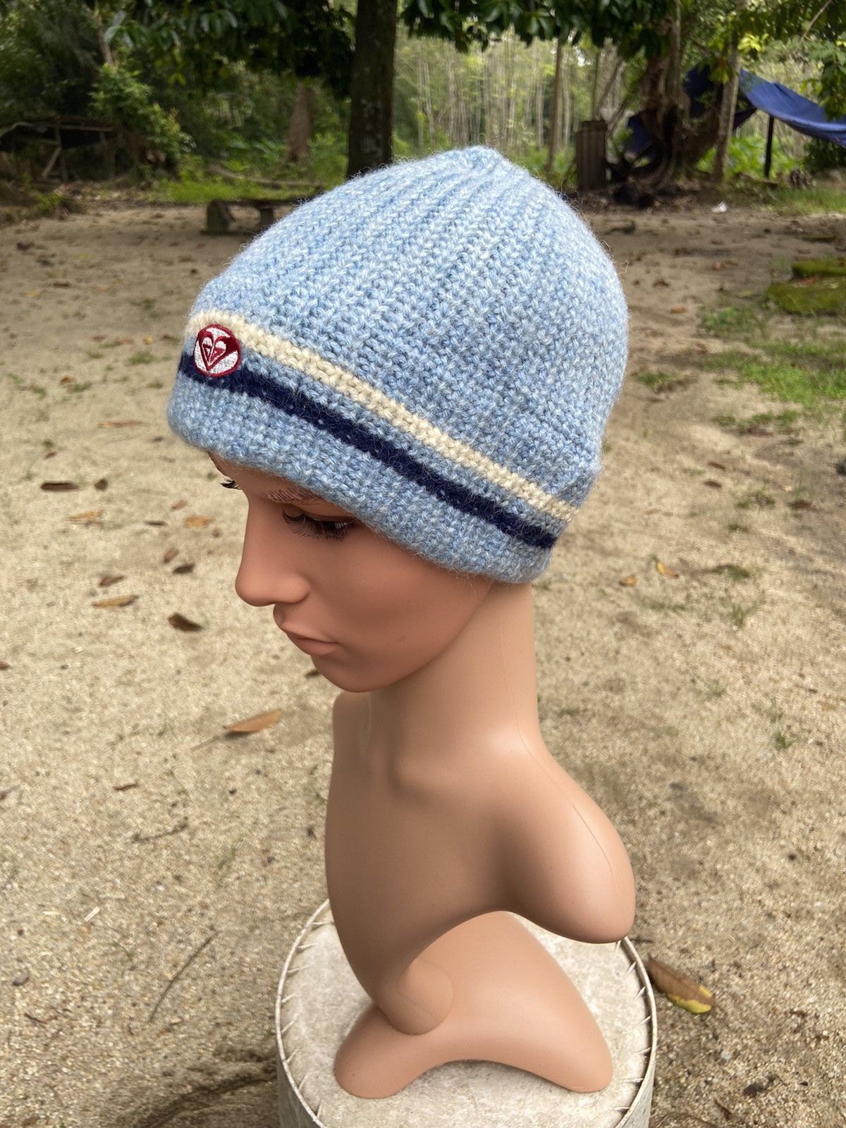 Quicksilver Vintage Roxy Beanie Hat Size ONE SIZE - 2 Thumbnail