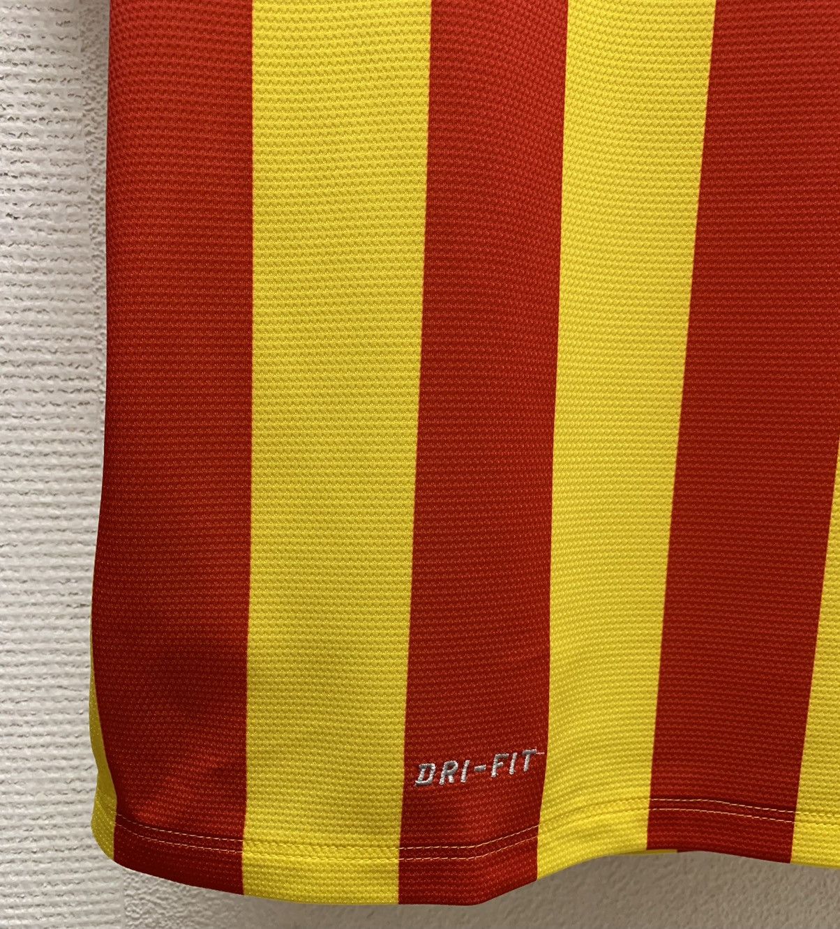 Nike Barcelona Nike soccer jersey xl patch lfp Qatar airways Size US XL / EU 56 / 4 - 5 Thumbnail
