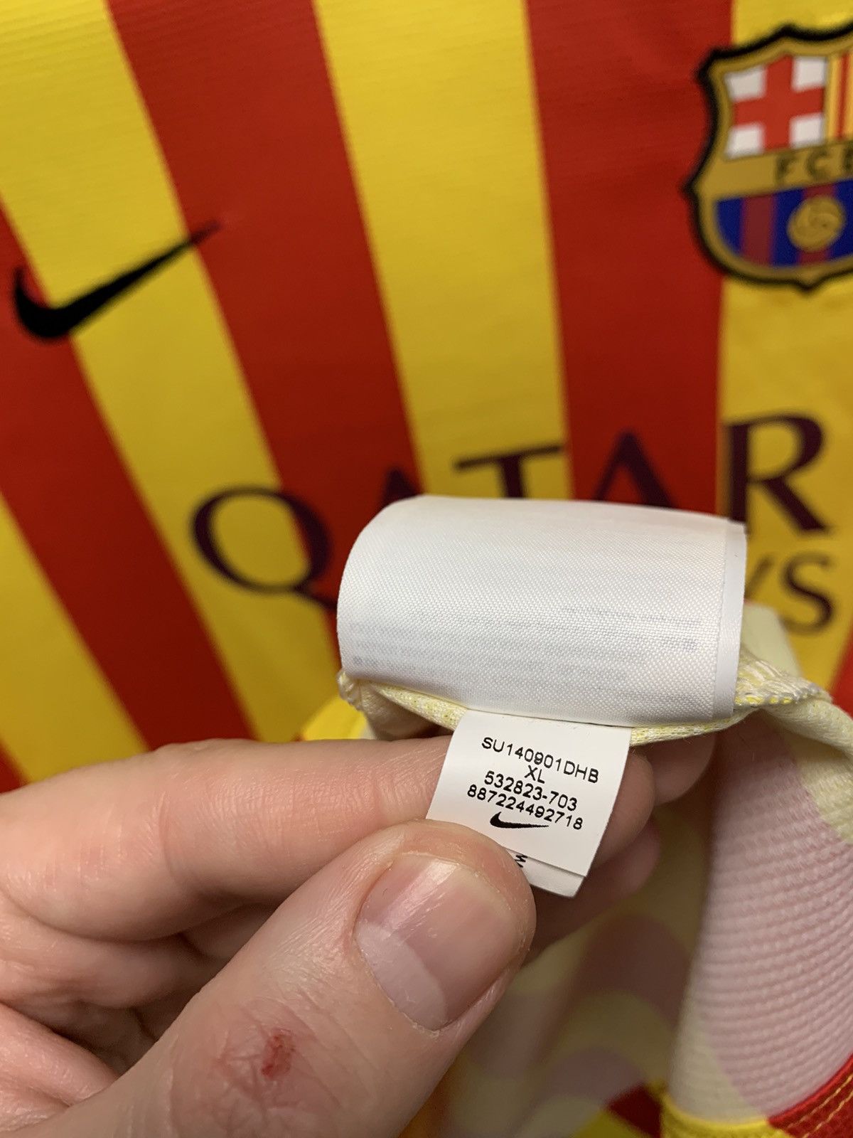 Nike Barcelona Nike soccer jersey xl patch lfp Qatar airways Size US XL / EU 56 / 4 - 7 Thumbnail