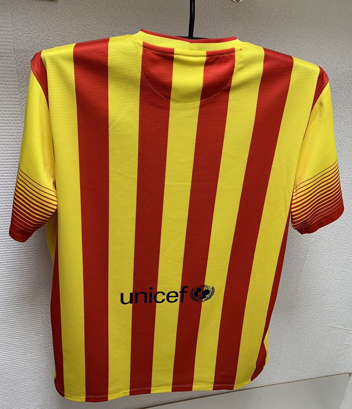 Nike Barcelona Nike soccer jersey xl patch lfp Qatar airways Size US XL / EU 56 / 4 - 3 Thumbnail