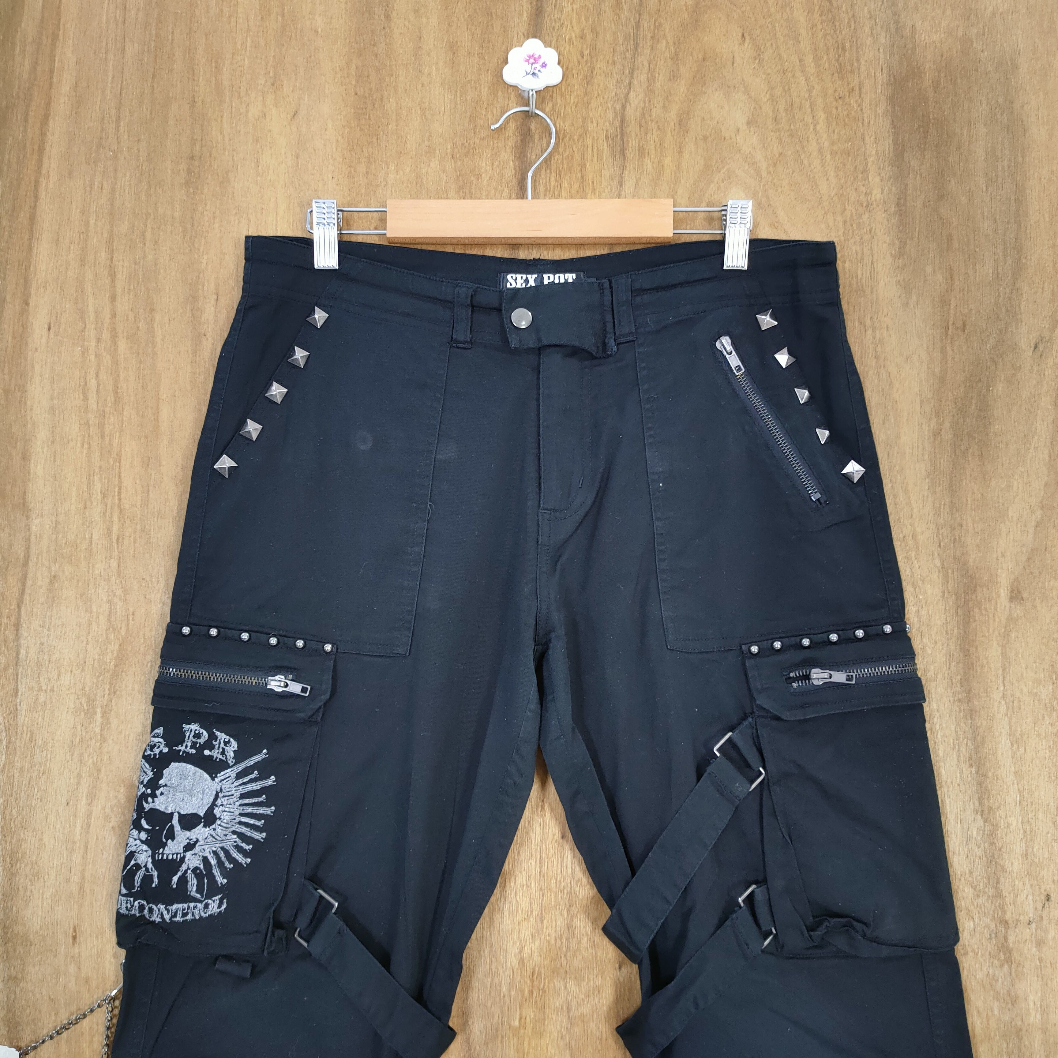 Japanese Brand SEX POT SKULL BLACK BONDAGE CARGO PANTS Size US 32 / EU 48 - 3 Thumbnail