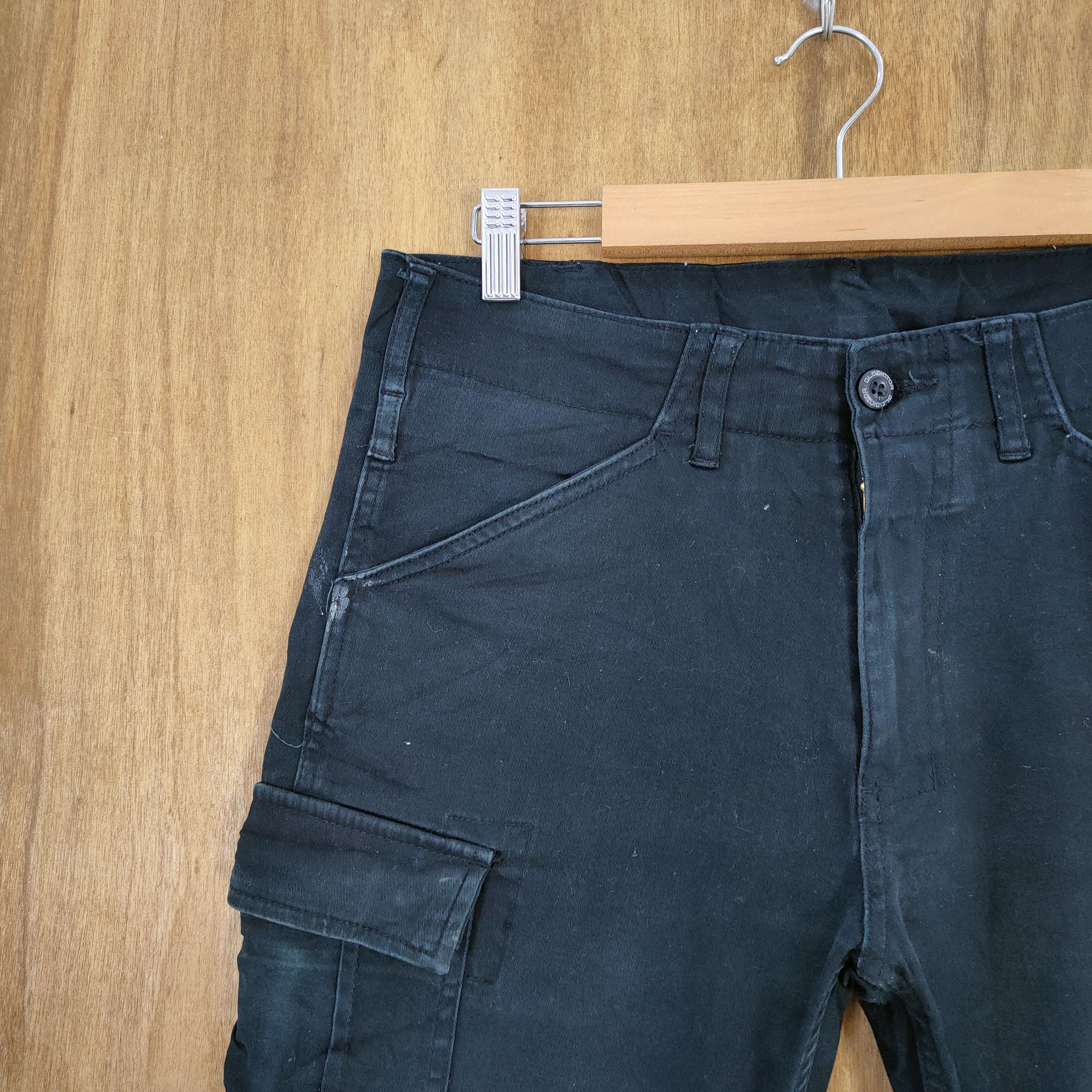 Japanese Brand JAPANESE BRAND BLACK SKINNY CARGO PANTS Size US 32 / EU 48 - 6 Thumbnail
