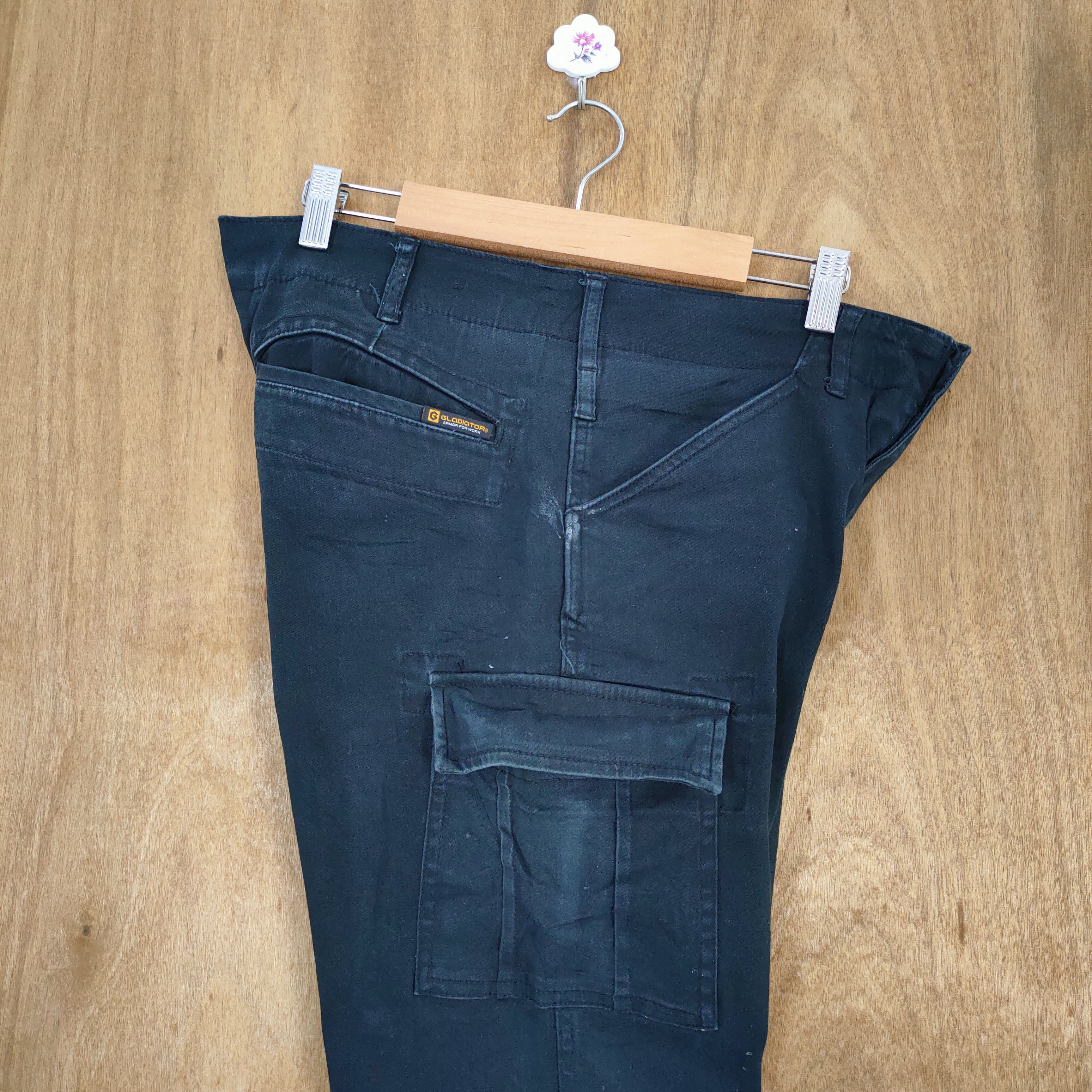 Japanese Brand JAPANESE BRAND BLACK SKINNY CARGO PANTS Size US 32 / EU 48 - 12 Thumbnail