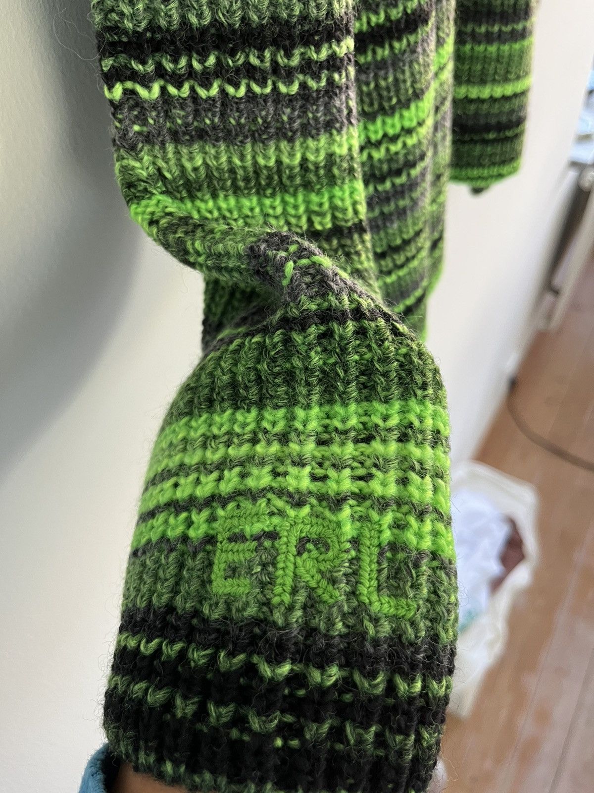 ERL ERL - knit sweater Size US S / EU 44-46 / 1 - 3 Thumbnail