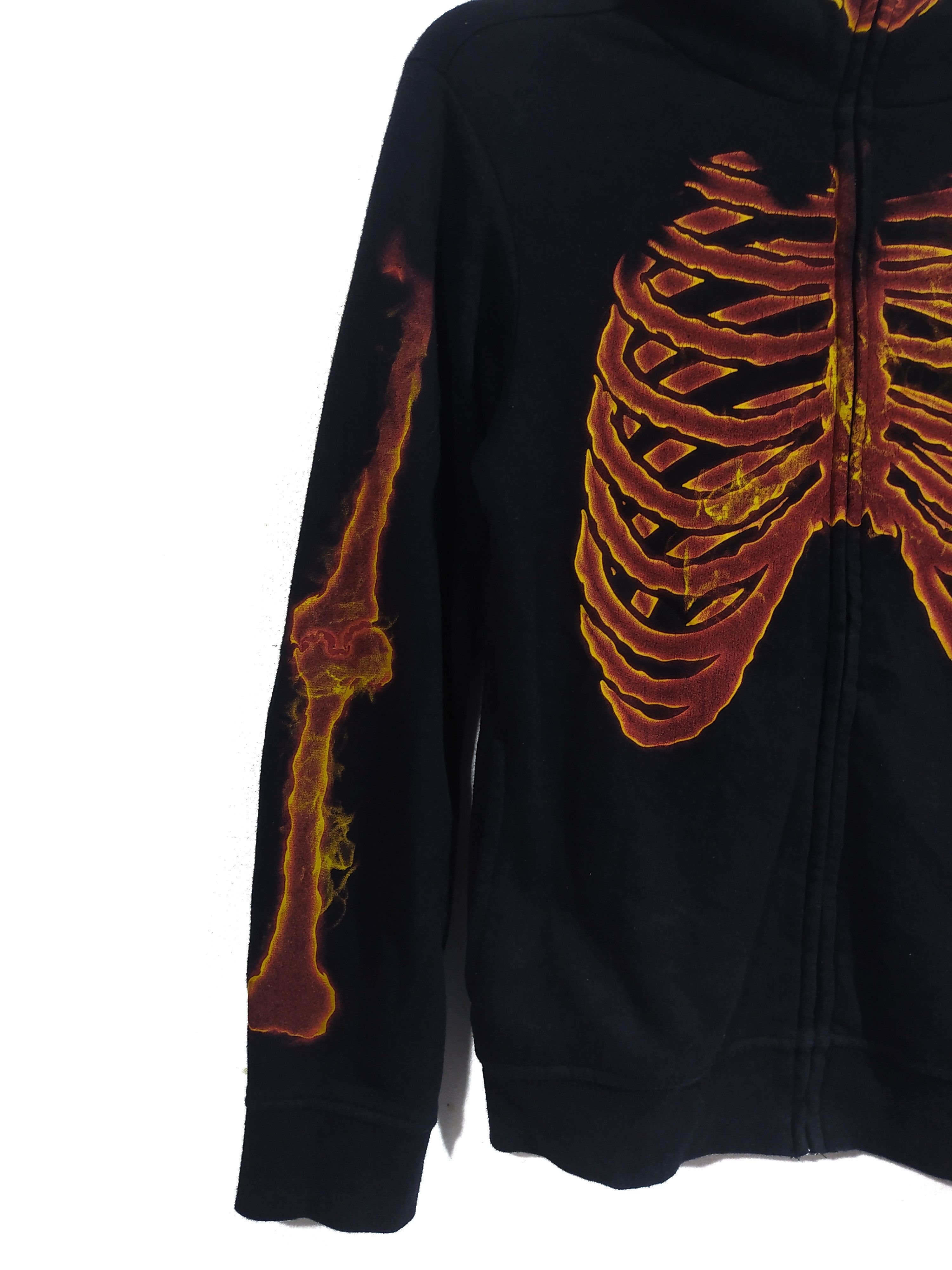 Japanese Brand Burning Skeleton Full Zip Hoodie Size US S / EU 44-46 / 1 - 2 Thumbnail