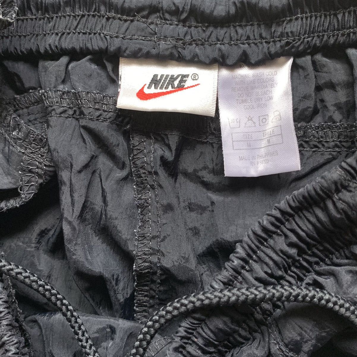 Nike × Vintage Vintage 90s Nike embroidered swoosh track pants black rare Size US 32 / EU 48 - 5 Thumbnail