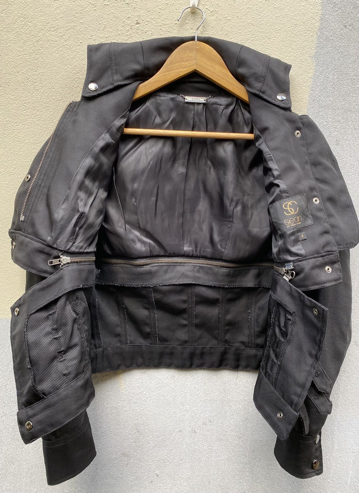 Indian Motorcycle SeanSeanCombs Motercycles Pullover Cropped Black Jackets Size M / US 6-8 / IT 42-44 - 4 Thumbnail