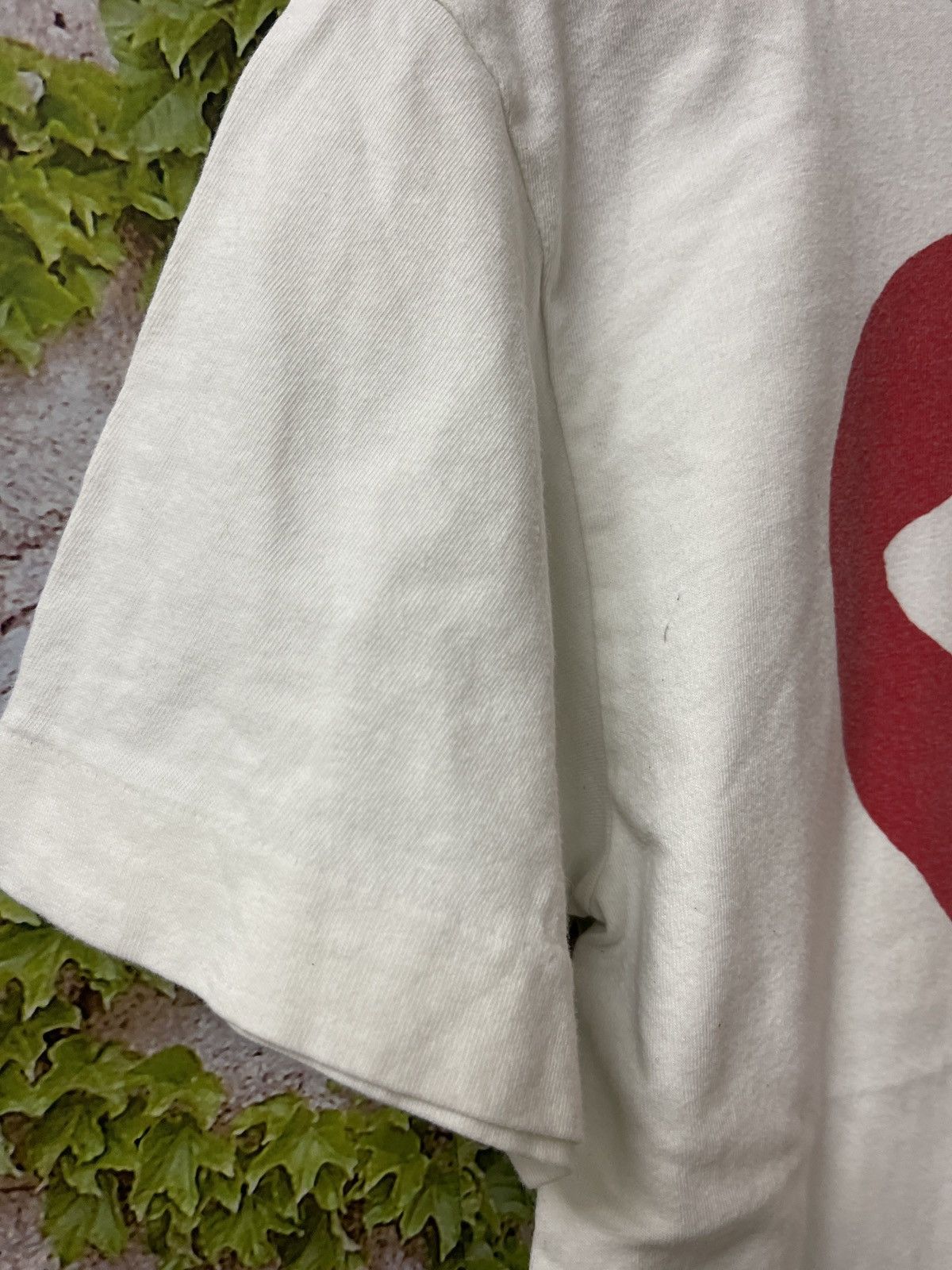 Comme des Garcons VINTAGE PLAY COMME DES GARCONS HEART VERY RARE Size US M / EU 48-50 / 2 - 5 Thumbnail