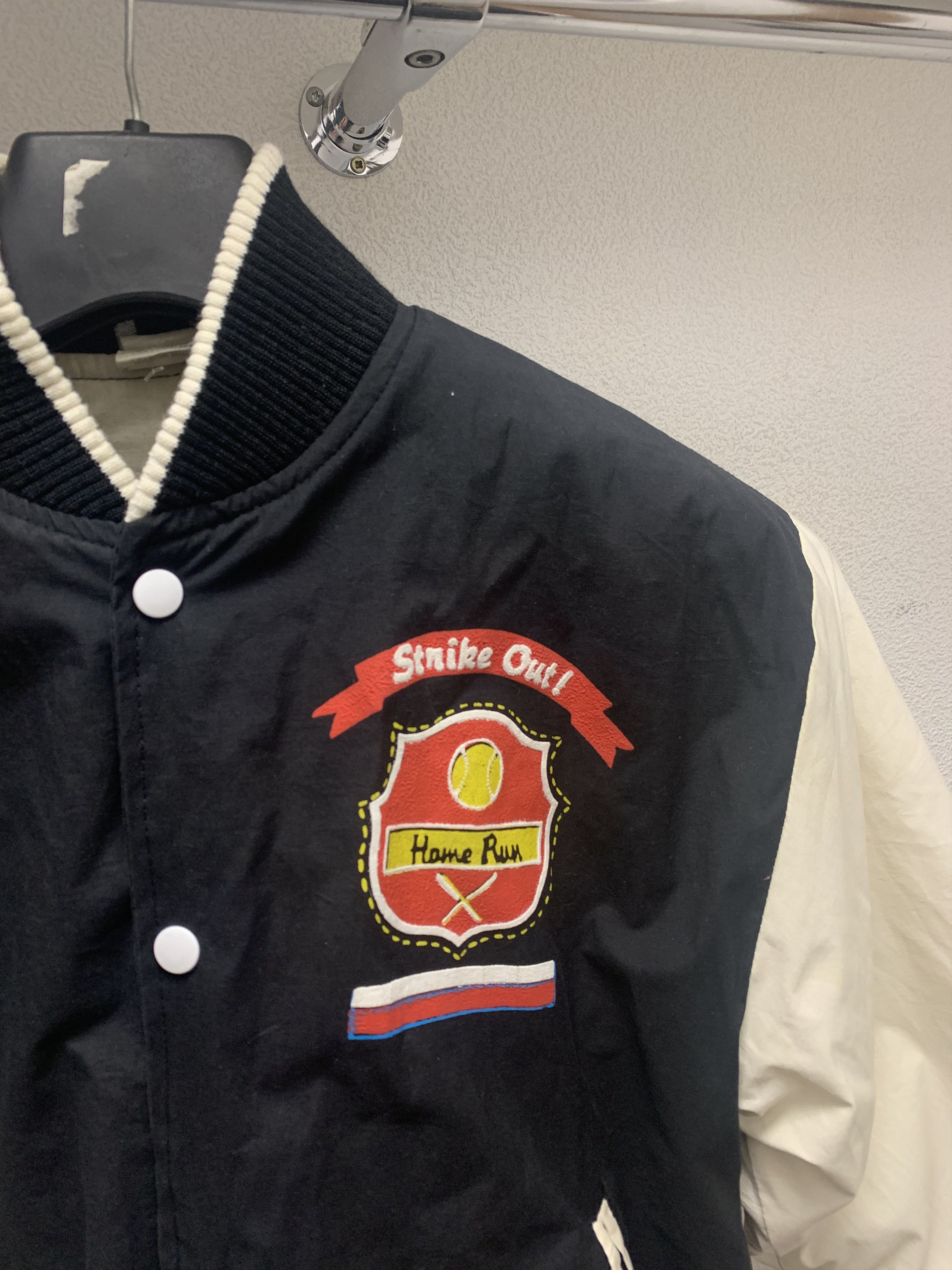Japanese Brand Strike out vintage bomber jacket big logo S size Japanes Size US S / EU 44-46 / 1 - 3 Thumbnail