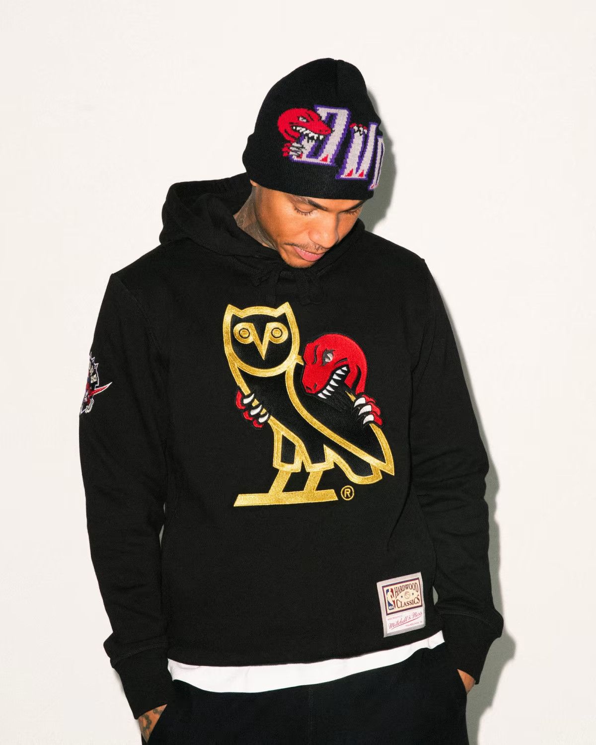 Mitchell & Ness OVO X MITCHELL AND NESS 95’ OG OWL RAPTORS HOODIE Size US XL / EU 56 / 4 - 4 Thumbnail