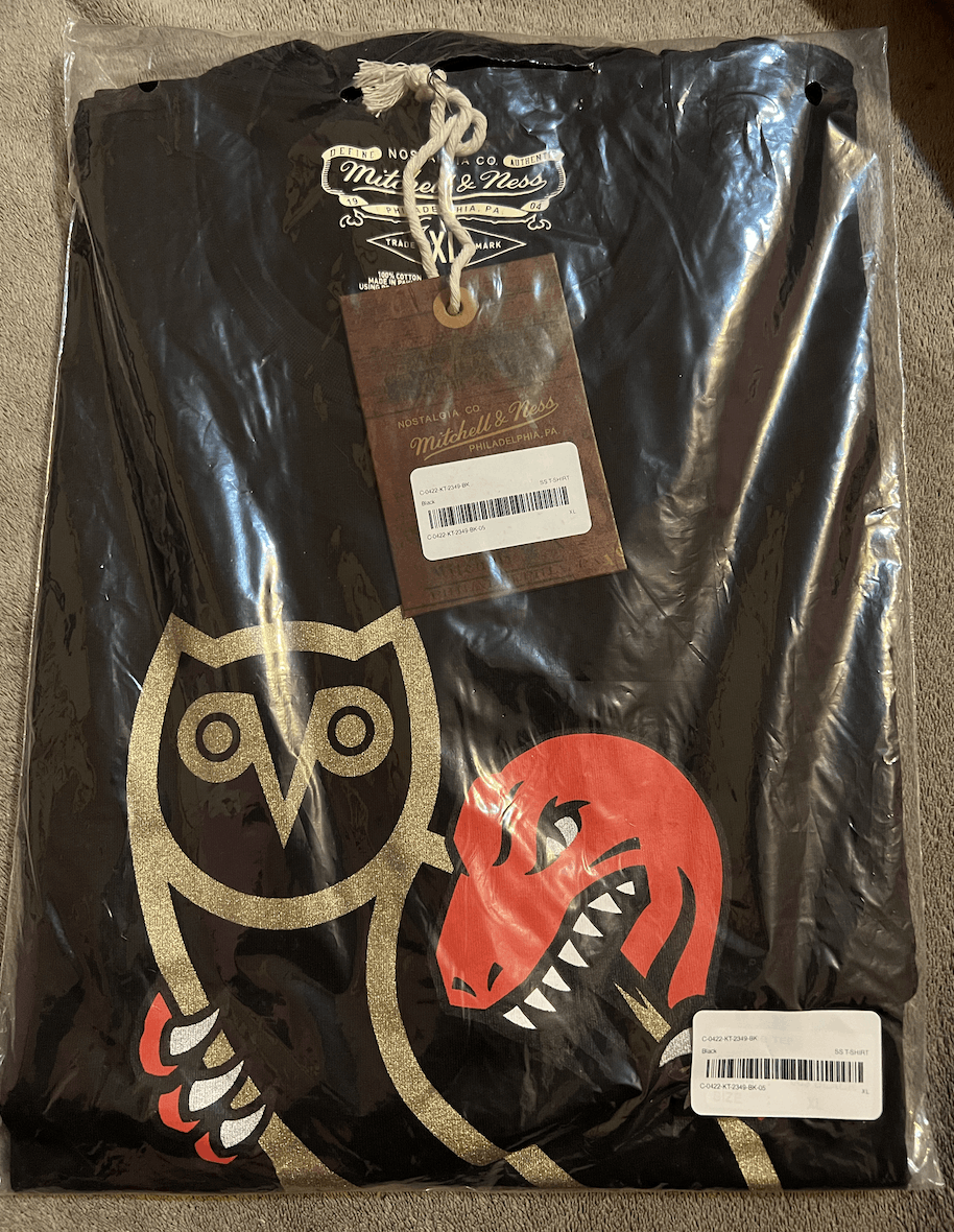 image of Mitchell Ness x NBA Ovo Toronto Raptors X Mitchell & Ness OG Owl T-Shirt in Black, Men's (Size XL)