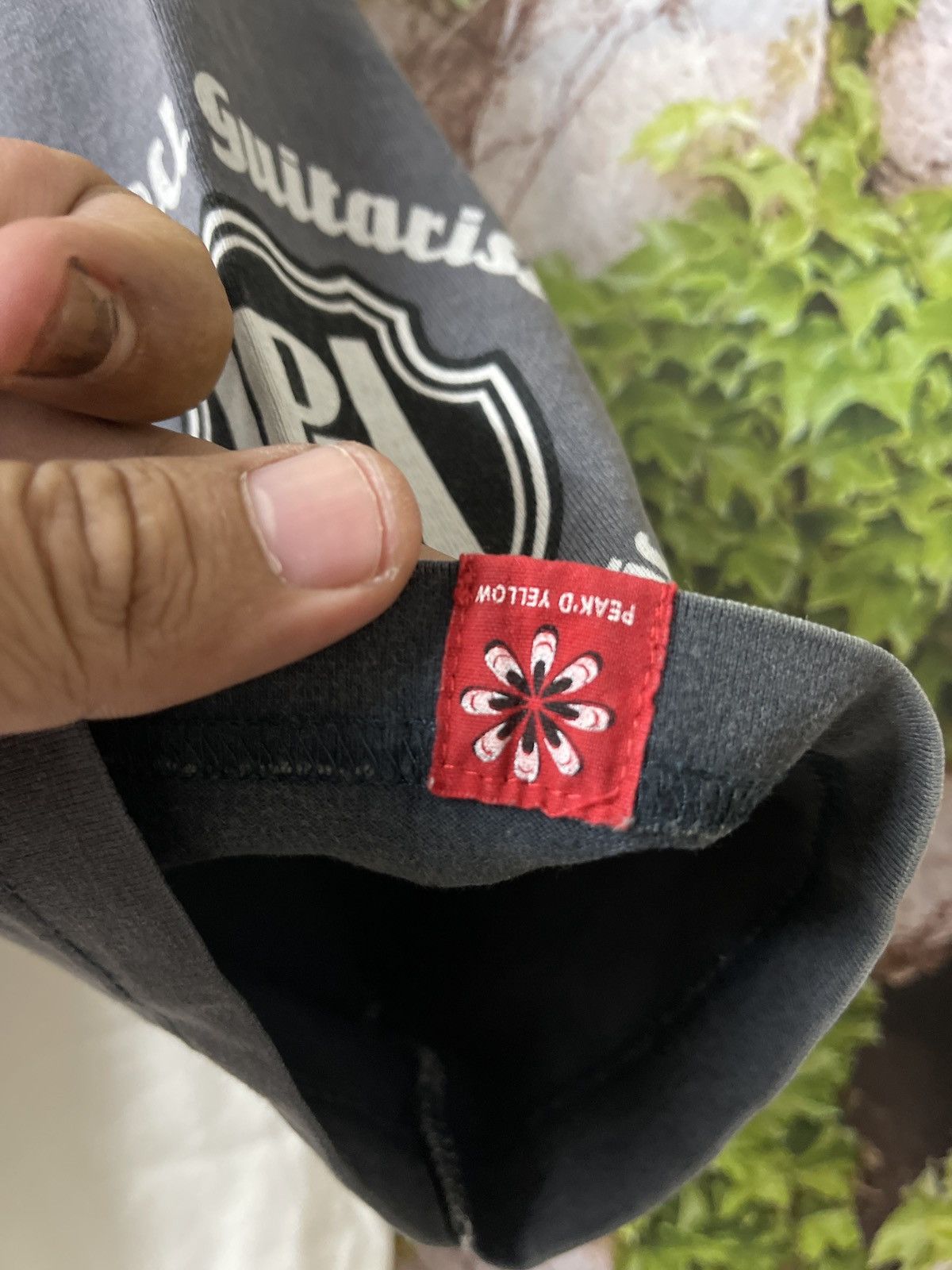 Japanese Brand VINTAGE BAD BUNNY JAPANESE STYLE PHOTO TEE VERY RARE Size US M / EU 48-50 / 2 - 5 Thumbnail