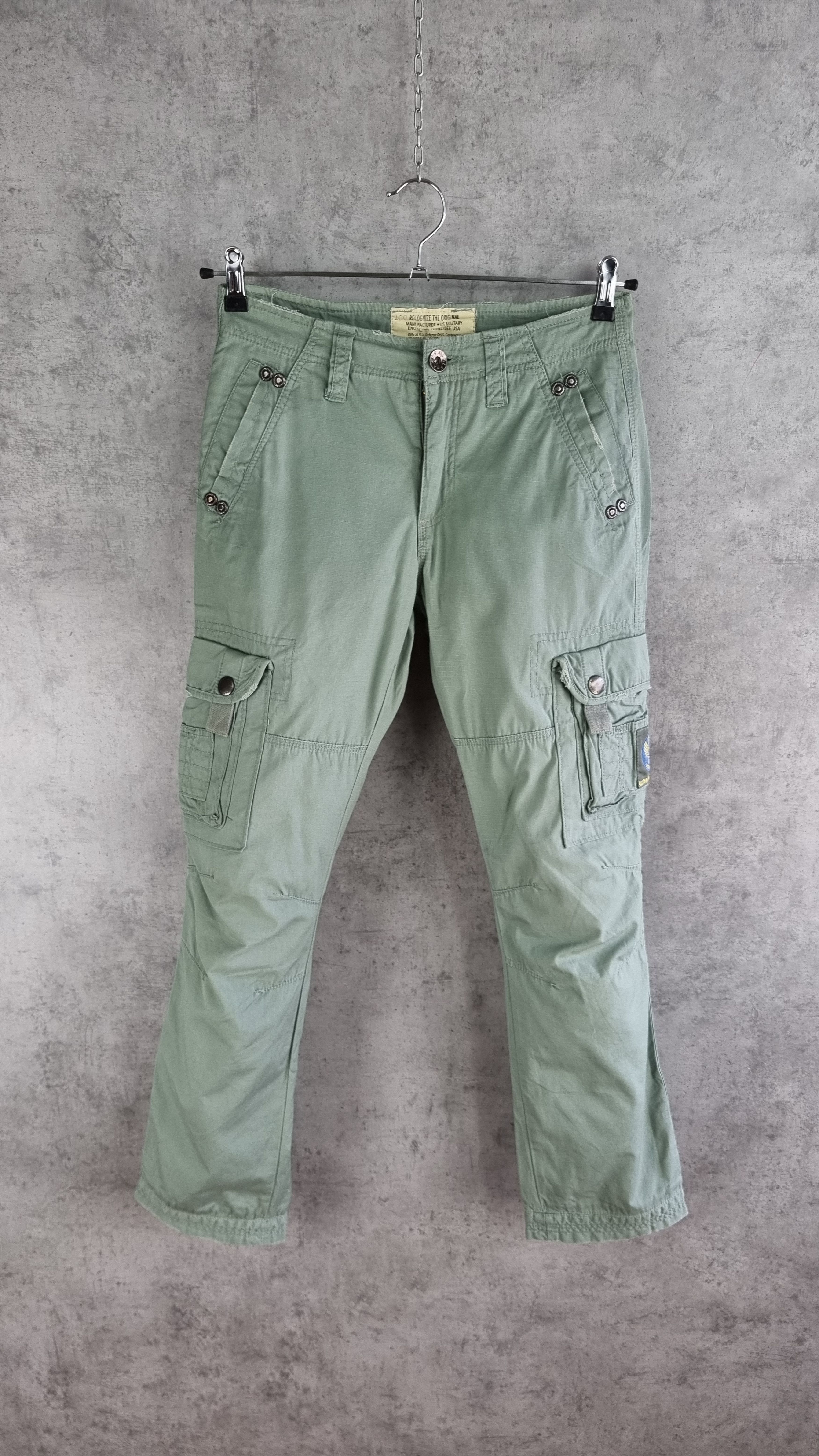 image of Alpha Industries x Military Vintage 90's Alpha Aviator Cargo Pants Military in Green, Men's (Size 2