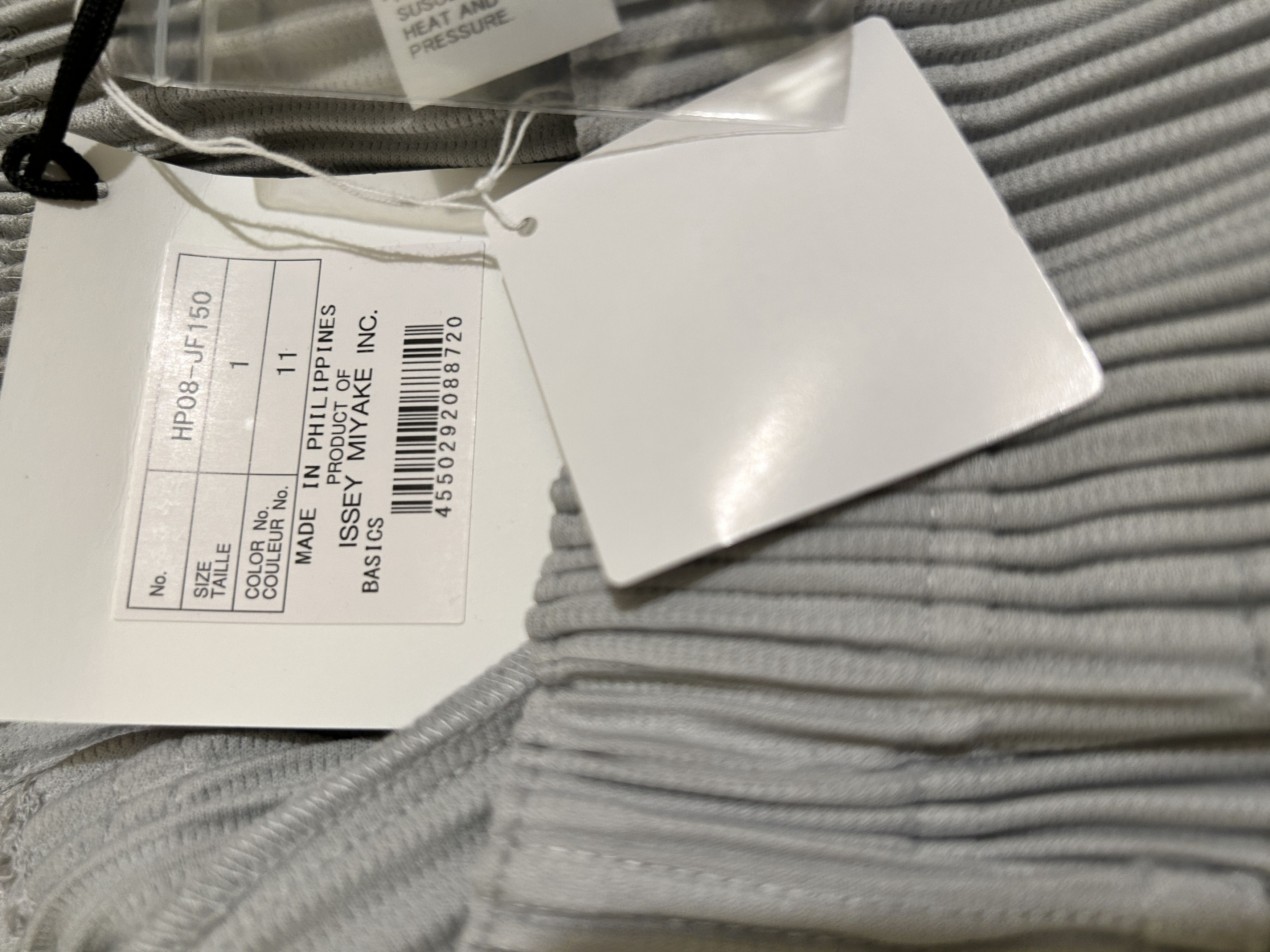 Issey Miyake Issey Miyake Homme Plisse Pleated basic Trousers Size US 30 / EU 46 - 7 Thumbnail