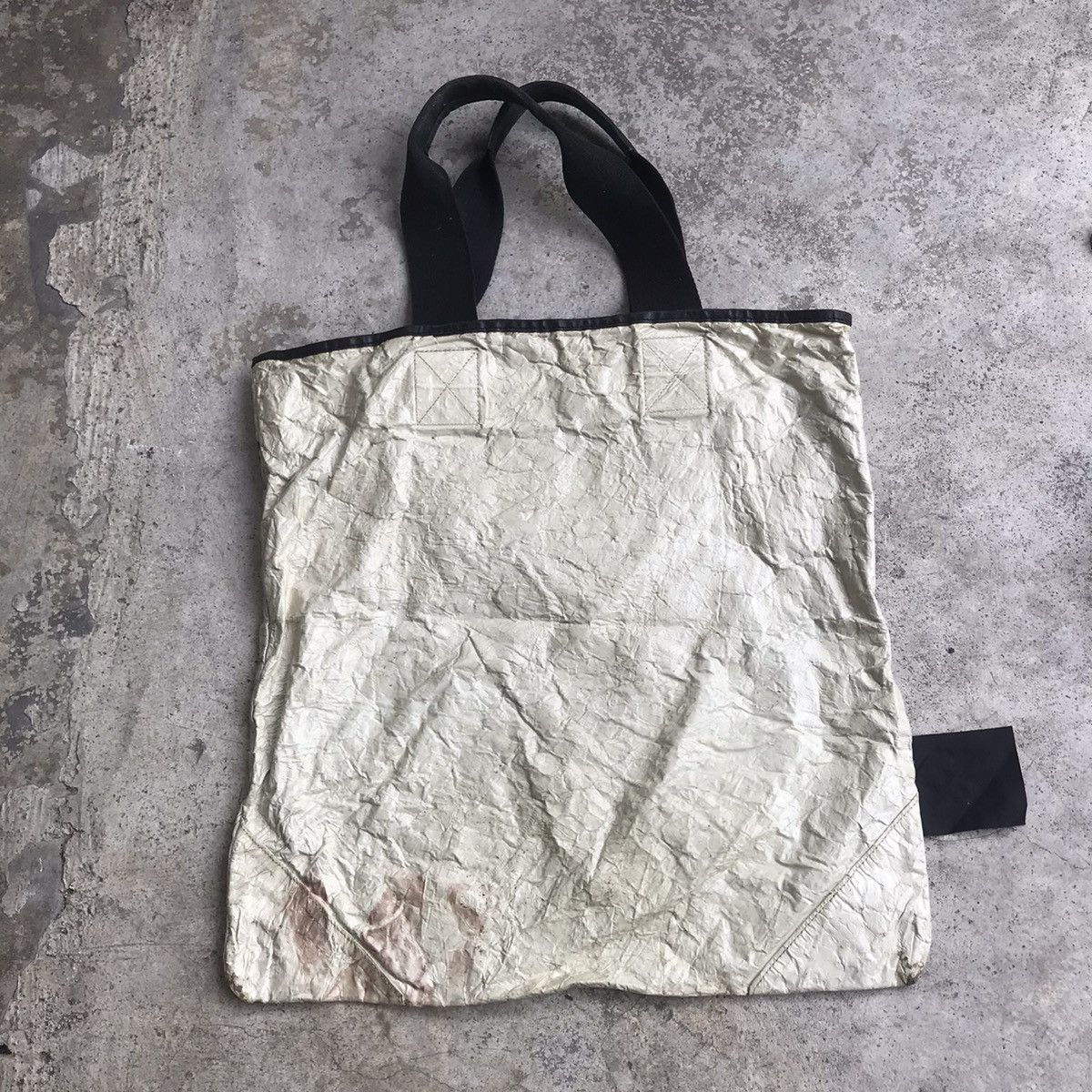 Issey Miyake × Pleats Please Issey Miyake Vintage Pleats Please Fly Aeroplane Crumpled Totebag Size ONE SIZE - 4 Thumbnail