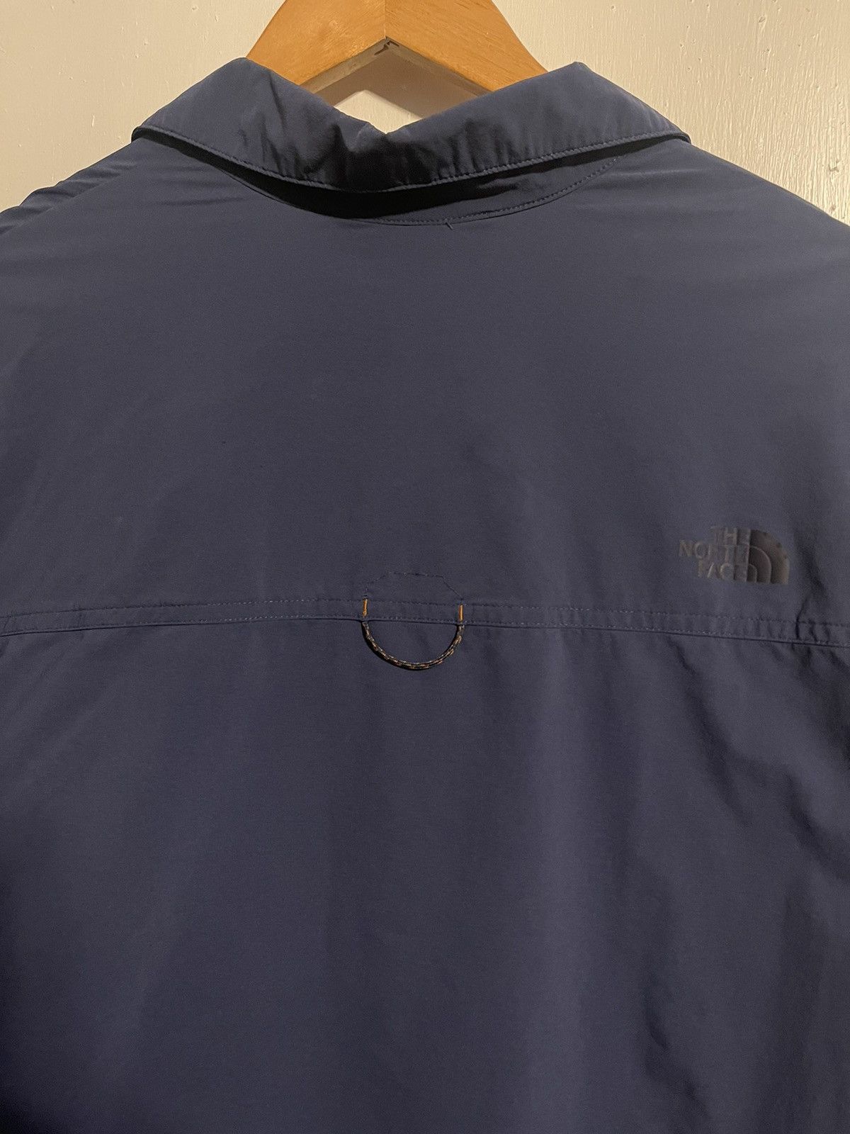 The North Face The North Face Button Up Shirt Size US L / EU 52-54 / 3 - 4 Thumbnail
