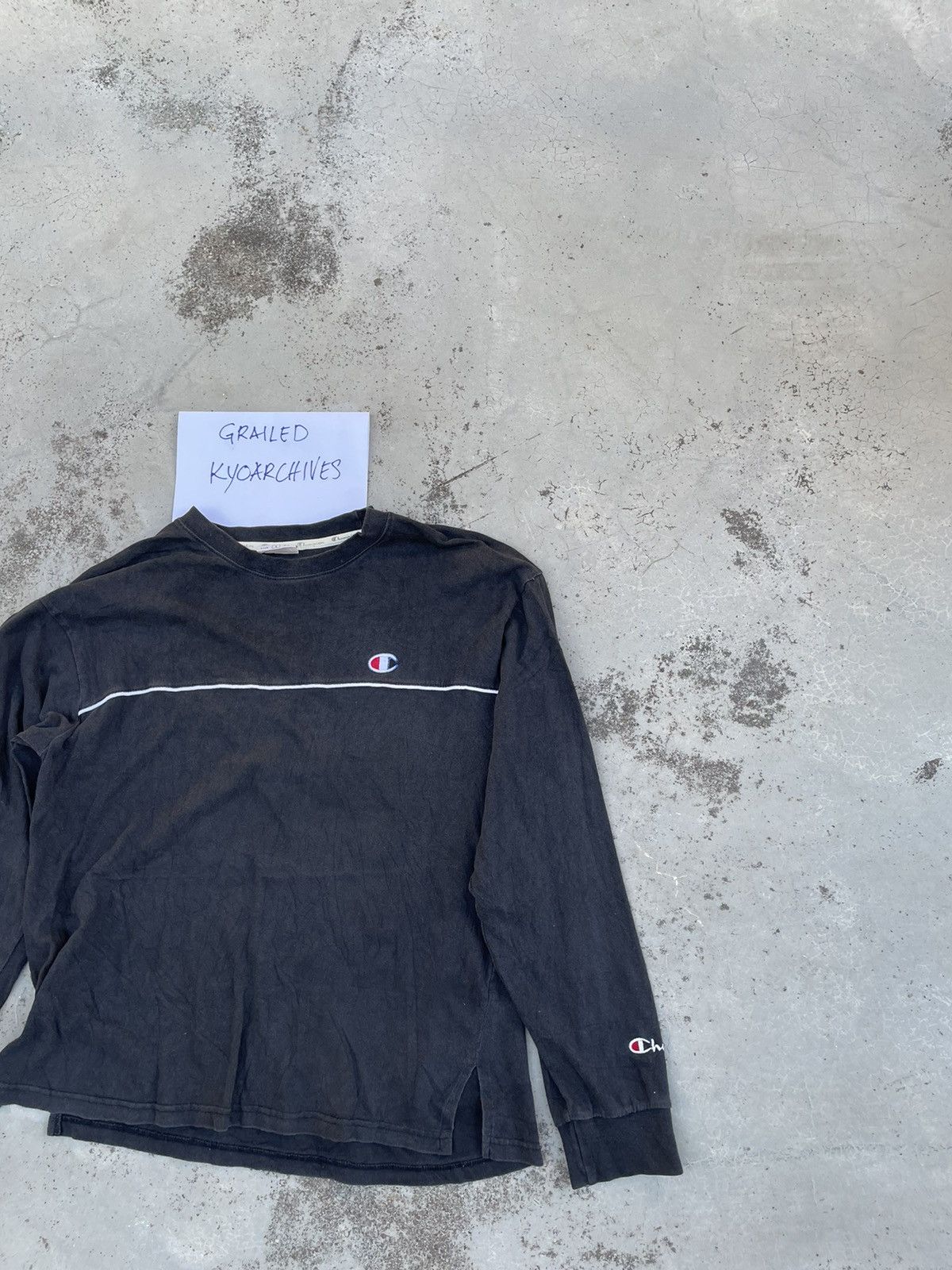 Champion CHAMPION SMALL LOGO LONG SLEEVE Size US L / EU 52-54 / 3 - 2 Thumbnail