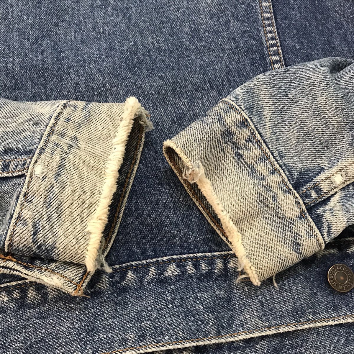 Levi's Vtg Levis 70505 Small e Denim Trucker Jacket Size US M / EU 48-50 / 2 - 12 Thumbnail