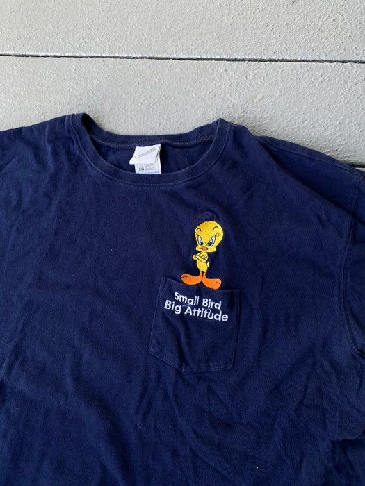 Vintage × Warner Bros Vintage Tweety Bird Warner Bros Embroidered Shirt Travis Size US XL / EU 56 / 4 - 1 Thumbnail