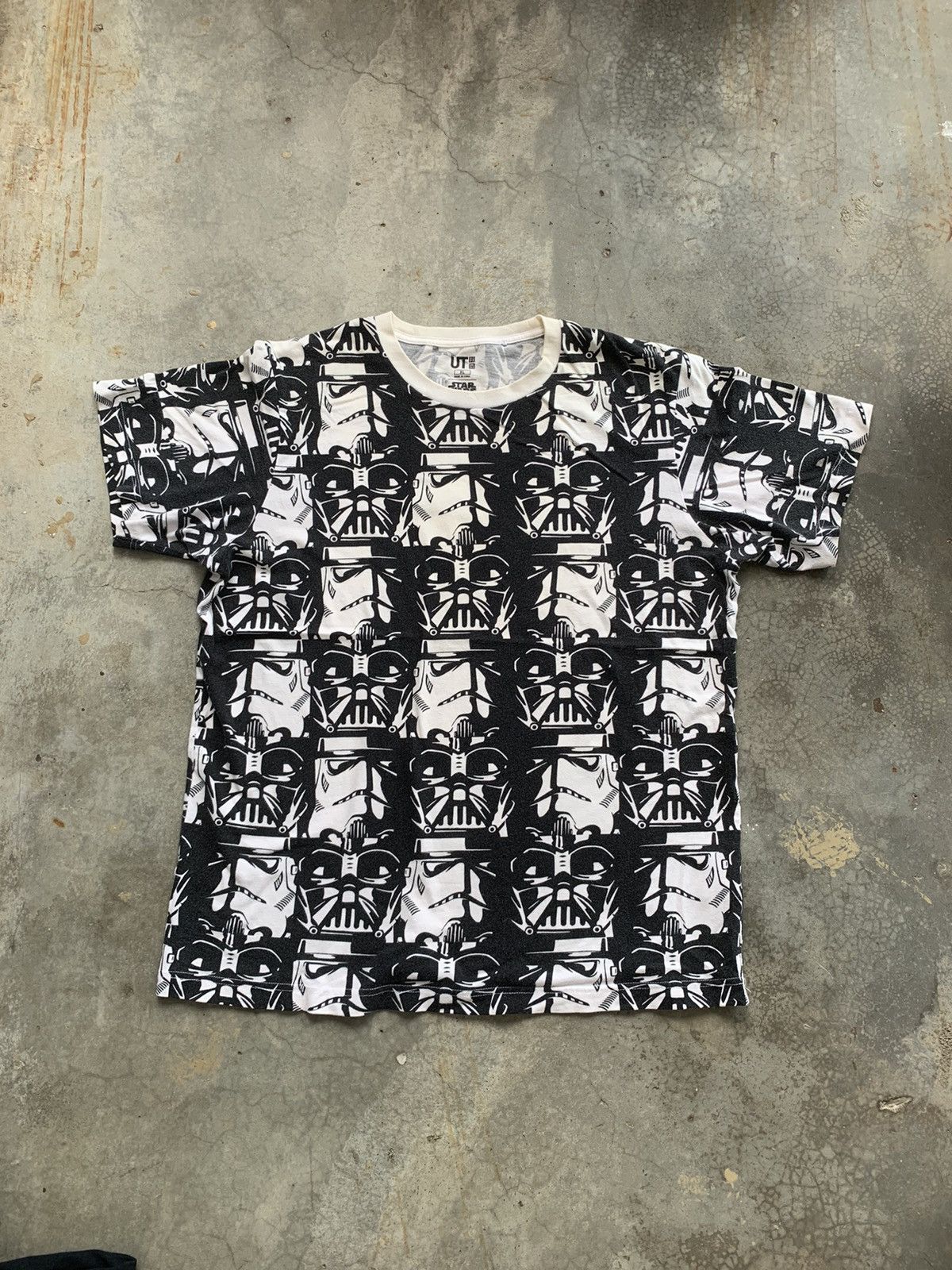 Star Wars Star wars Dark Vader Storm Troopers Full Printed Tshirt Size US L / EU 52-54 / 3 - 1 Thumbnail