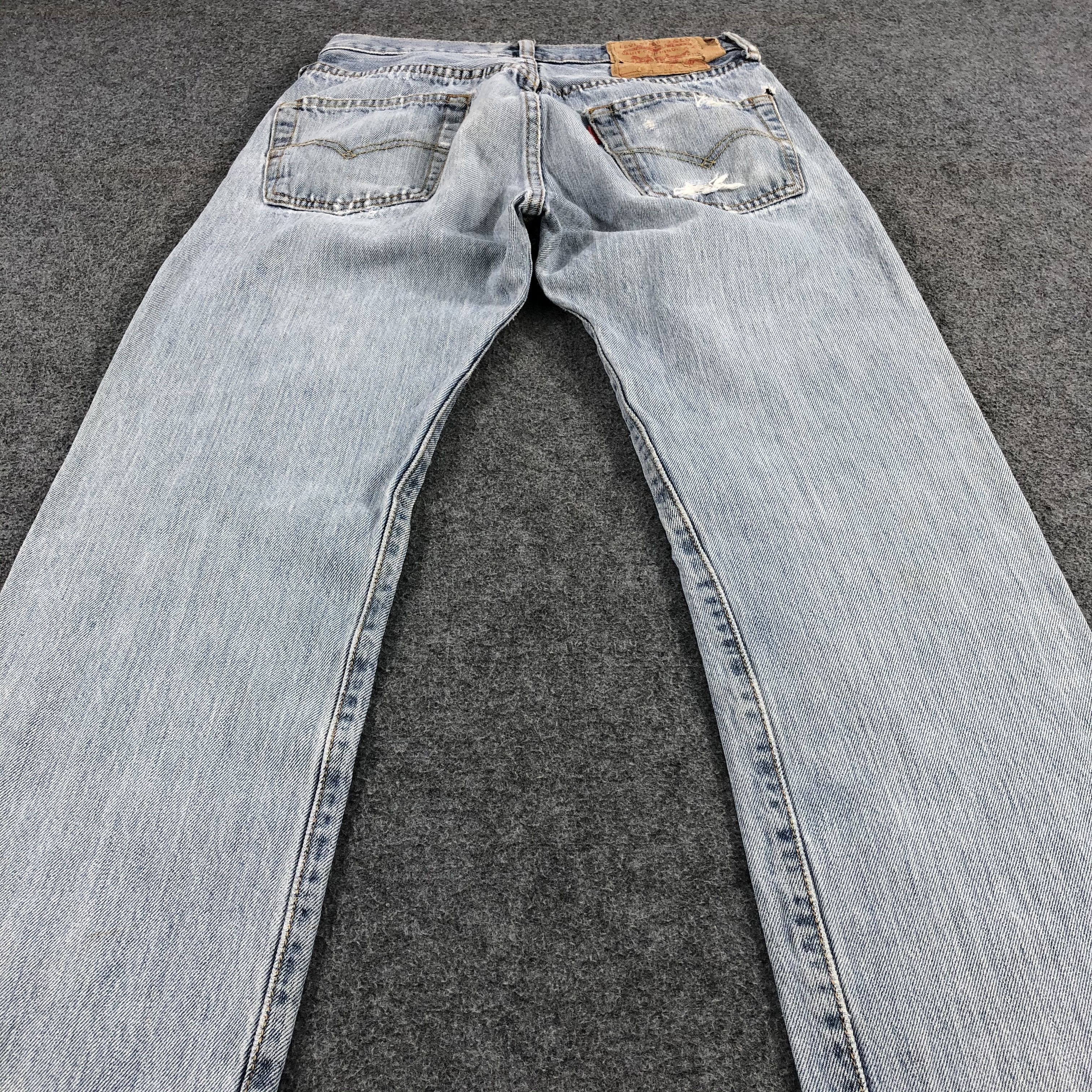 Levi's × Vintage Vintage Light Wash Levis 501 Jeans-JM1716 Size US 27 - 4 Thumbnail