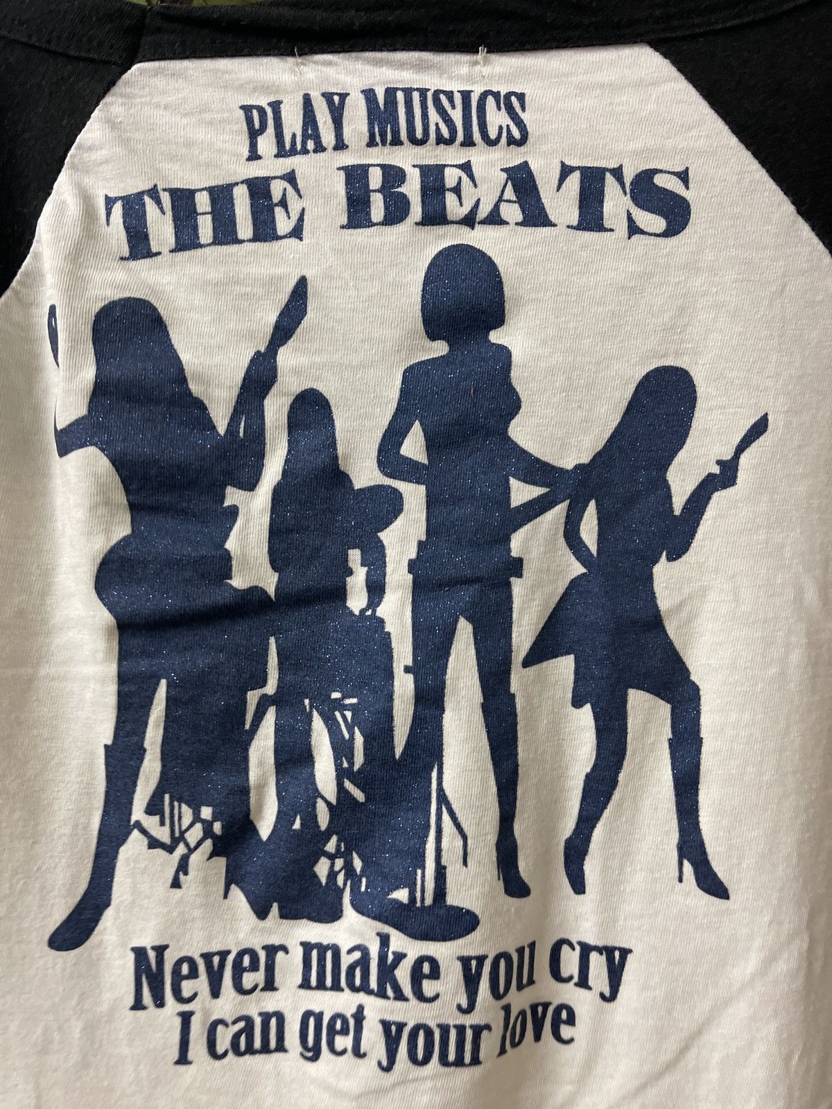 Band Tees VINTAGE THE BEATS PLAY MUSIC SEXY GIRL VERY RARE Size M / US 6-8 / IT 42-44 - 8 Thumbnail